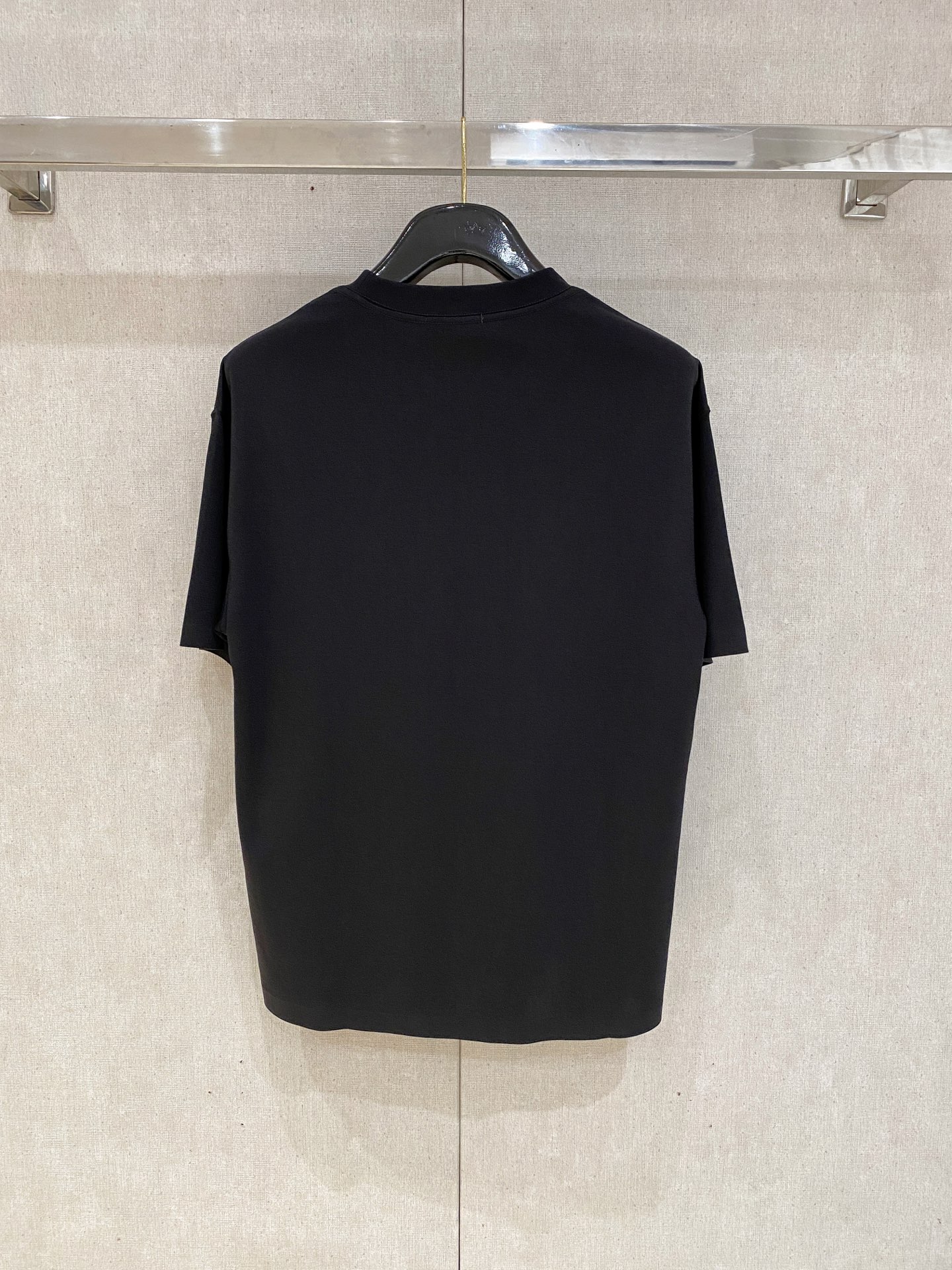 Fendi Classic Logo Cotton T-Shirt - Fashionable & Comfortable, S-XXL 10 i1745597145039 8387 0 8