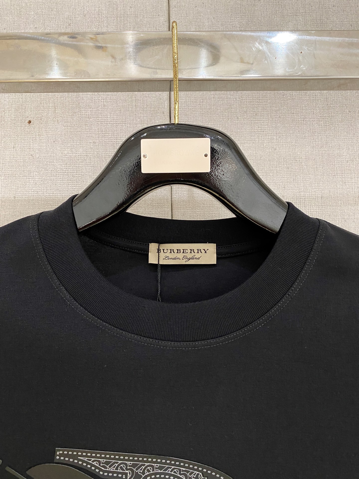 Burberry Classic Logo Print Short Sleeve T-Shirt - Premium Cotton Fabric 3 i1745597160376 9179 0 1