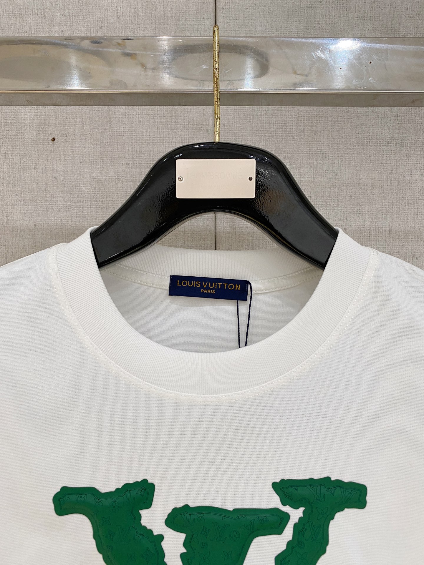Louis Vuitton Cotton Short Sleeve T-Shirt - Fashion & Comfort 3 i1745597275001 1701 0 1