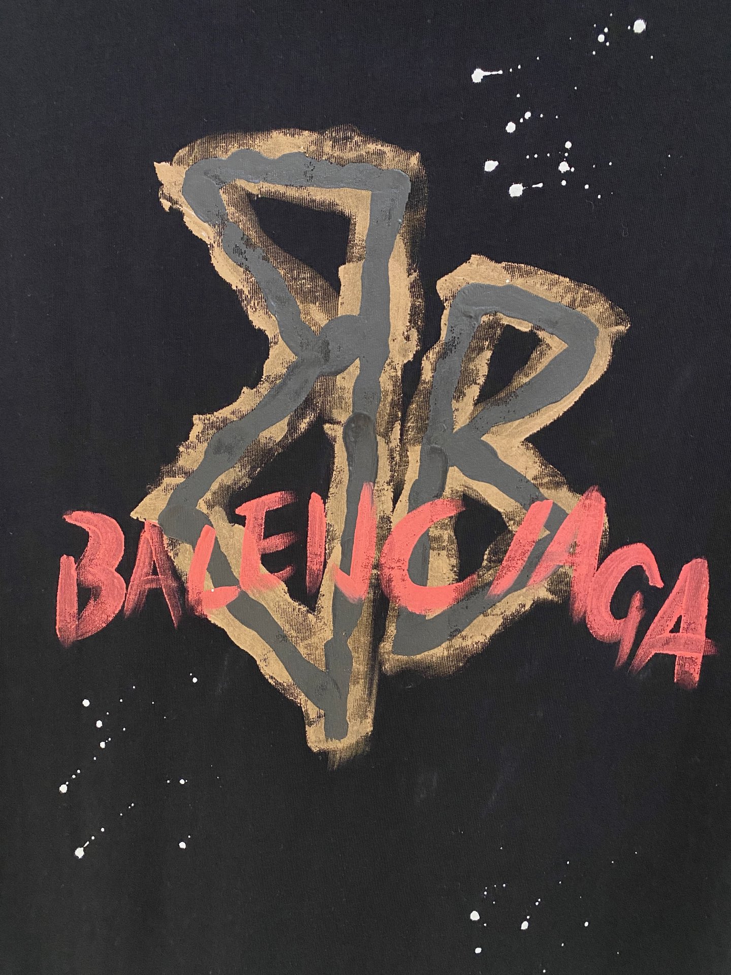 🌾退换# 巴黎世*BALENCIAGA 春夏新款首发专柜最新款短袖圆领T恤 手绘高端订制 设计前卫时尚！