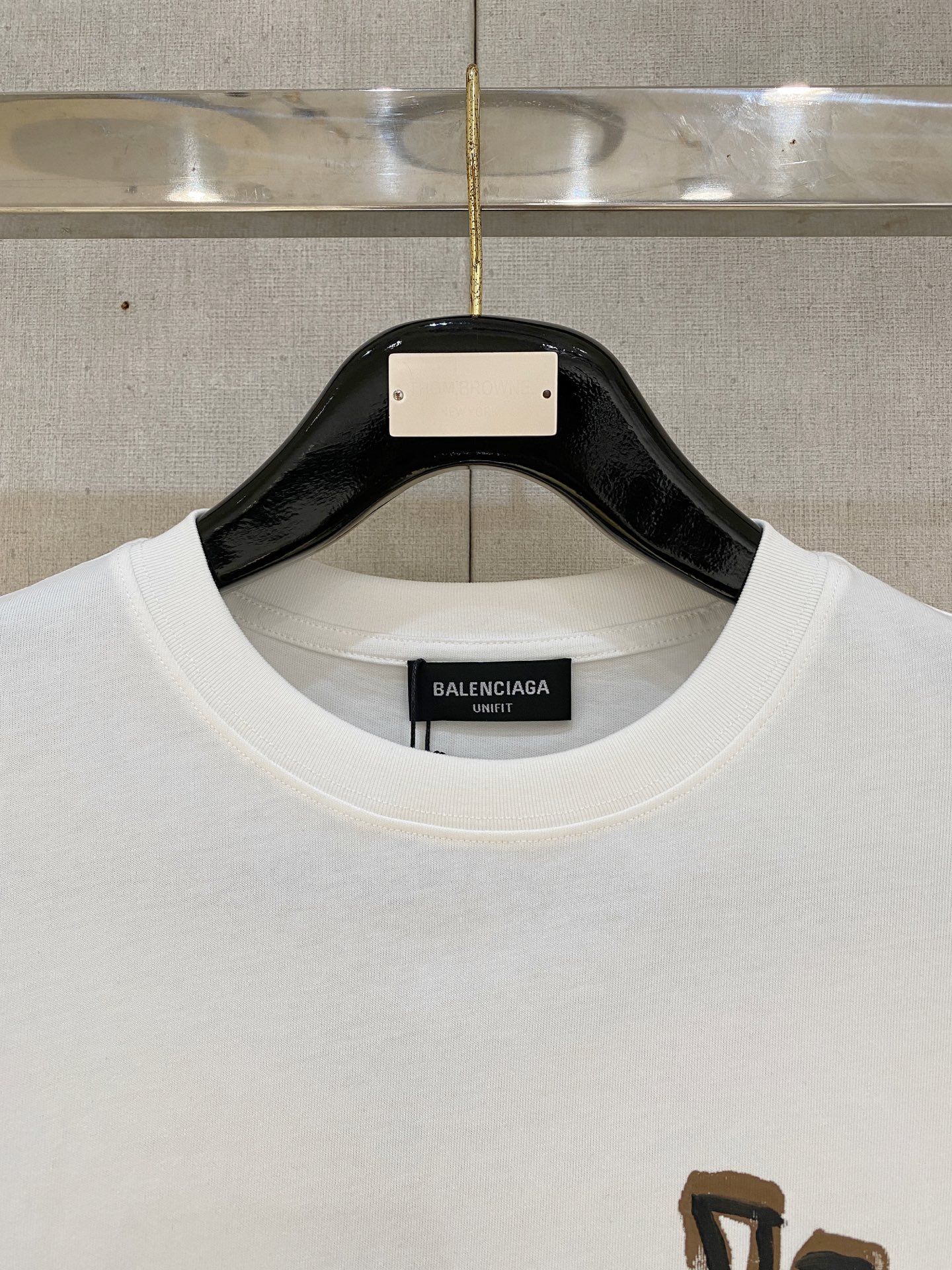 🌾退换# 巴黎世*BALENCIAGA 春夏新款首发专柜最新款短袖圆领T恤 手绘高端订制 设计前卫时尚！