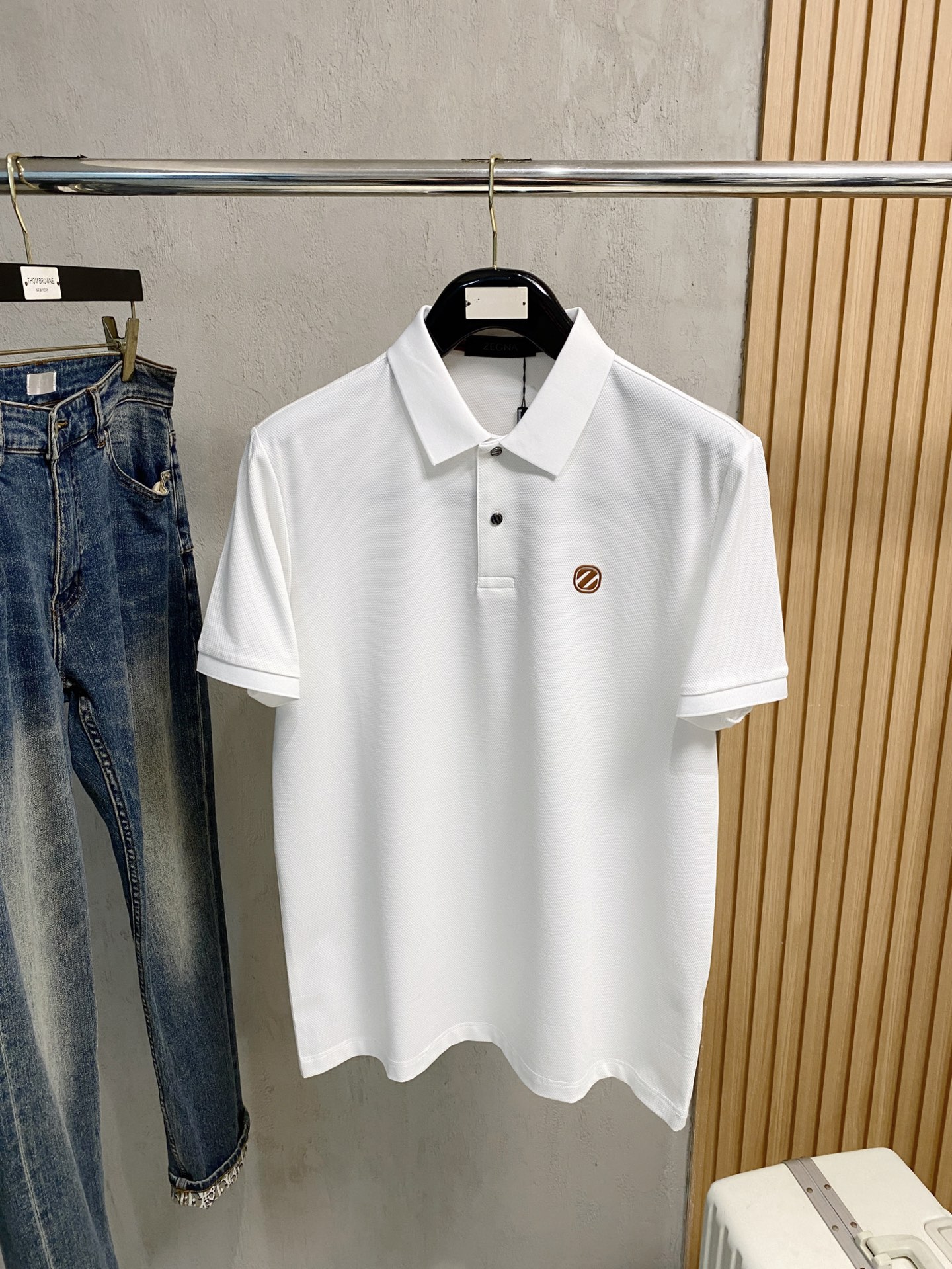 NO:159968,Zenia, summer new polo short-sleeved hexagonal bead floor cotton, breathable and comfortable, delicate and soft, skin-friendly and comfortable. Number of sizes M-3XL, zegna, T-shirt, alexander wang19860909杰尼亚、夏季新款polo短袖 六角珠地棉 透气舒适度高,手感细腻柔软,亲肤舒适 码数M-3XL,,zegna,T-shirt,alexander wang,Men's clothing