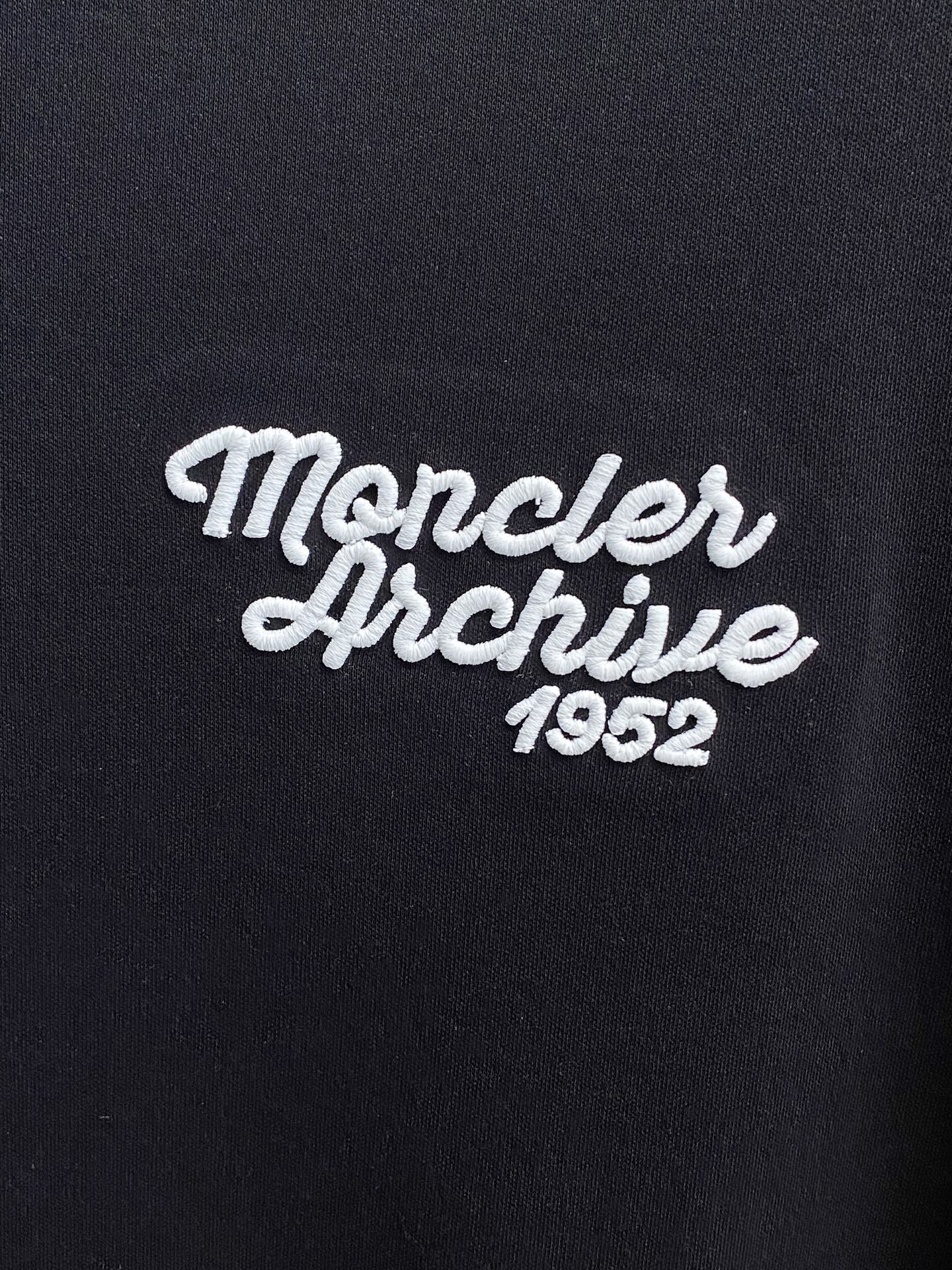 Moncler Short Sleeve T-Shirt - Classic & Fashionable, Unisex Design 6 i1746288278349 7879 0 3