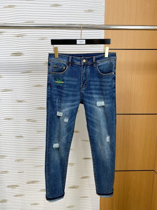 Louis Vuitton Men's 25SS Denim Jeans Slim Fit Ripped Style 6 Louis Vuitton Men's 25SS Denim Jeans Slim Fit Ripped Style