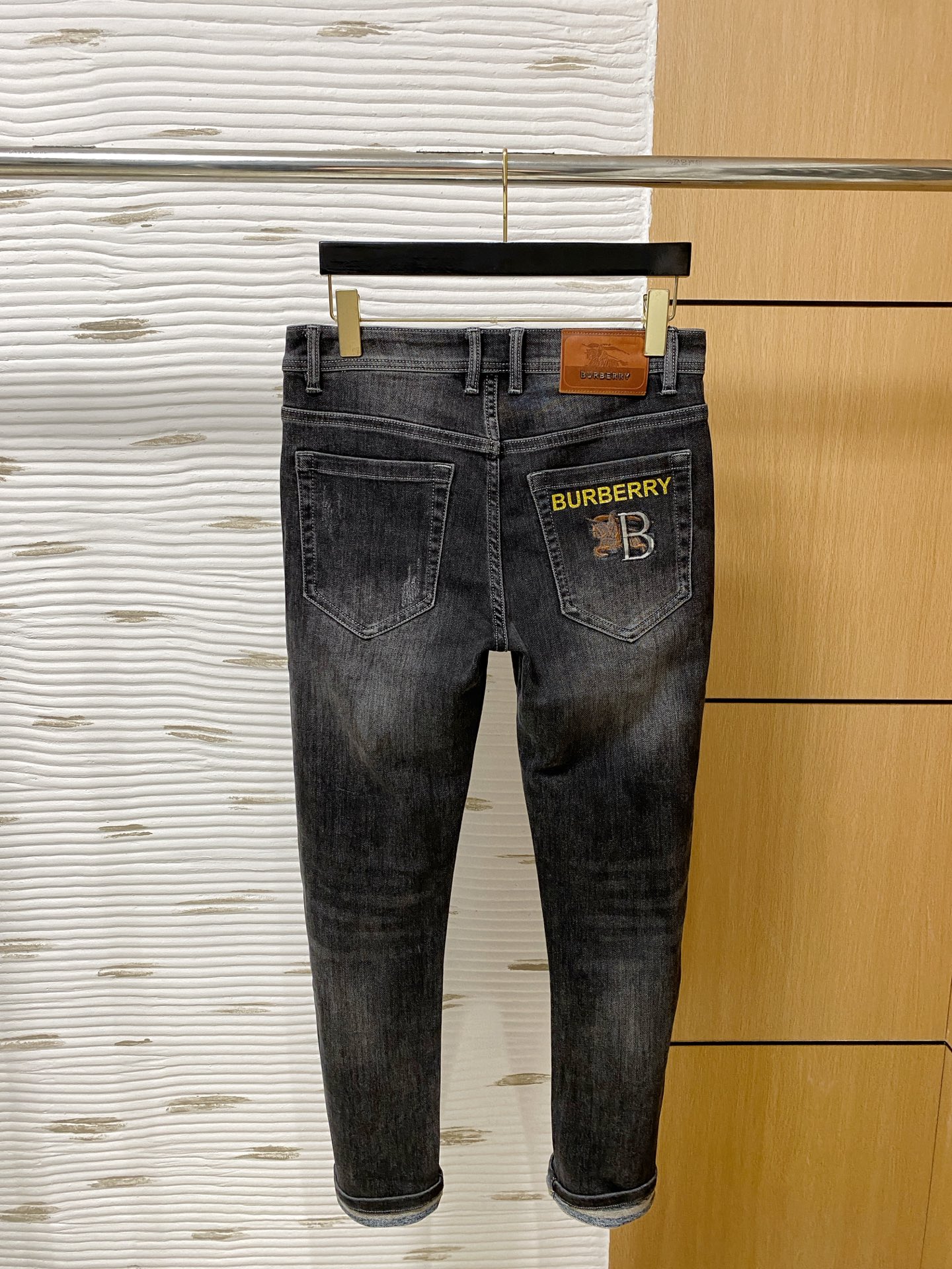 P巴宝莉【新品】高端独家发售 25SS四季款超燃炸街系列之最牛仔裤  独家隆重推出  原版定制高端品质面