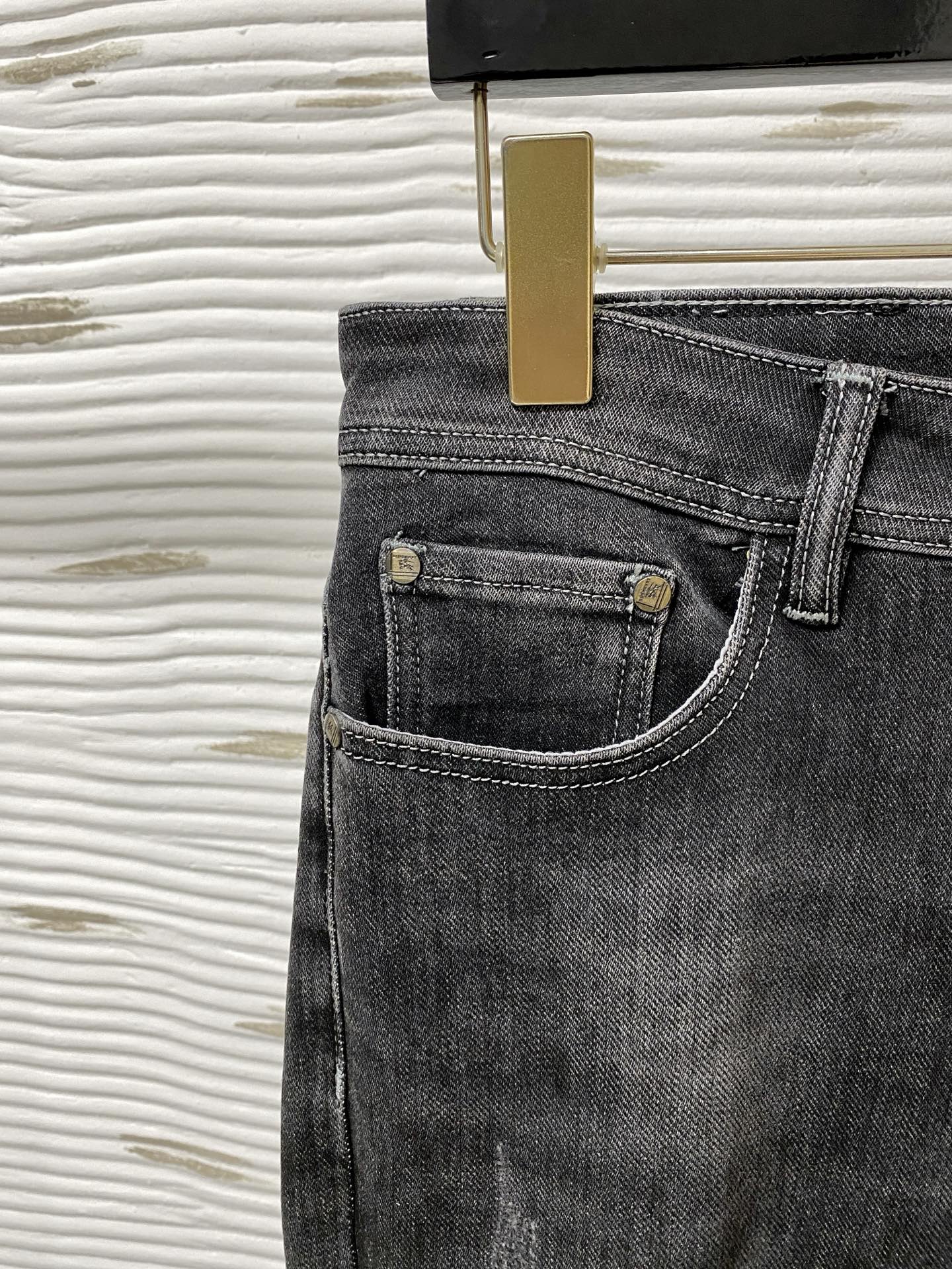 P巴宝莉【新品】高端独家发售 25SS四季款超燃炸街系列之最牛仔裤  独家隆重推出  原版定制高端品质面
