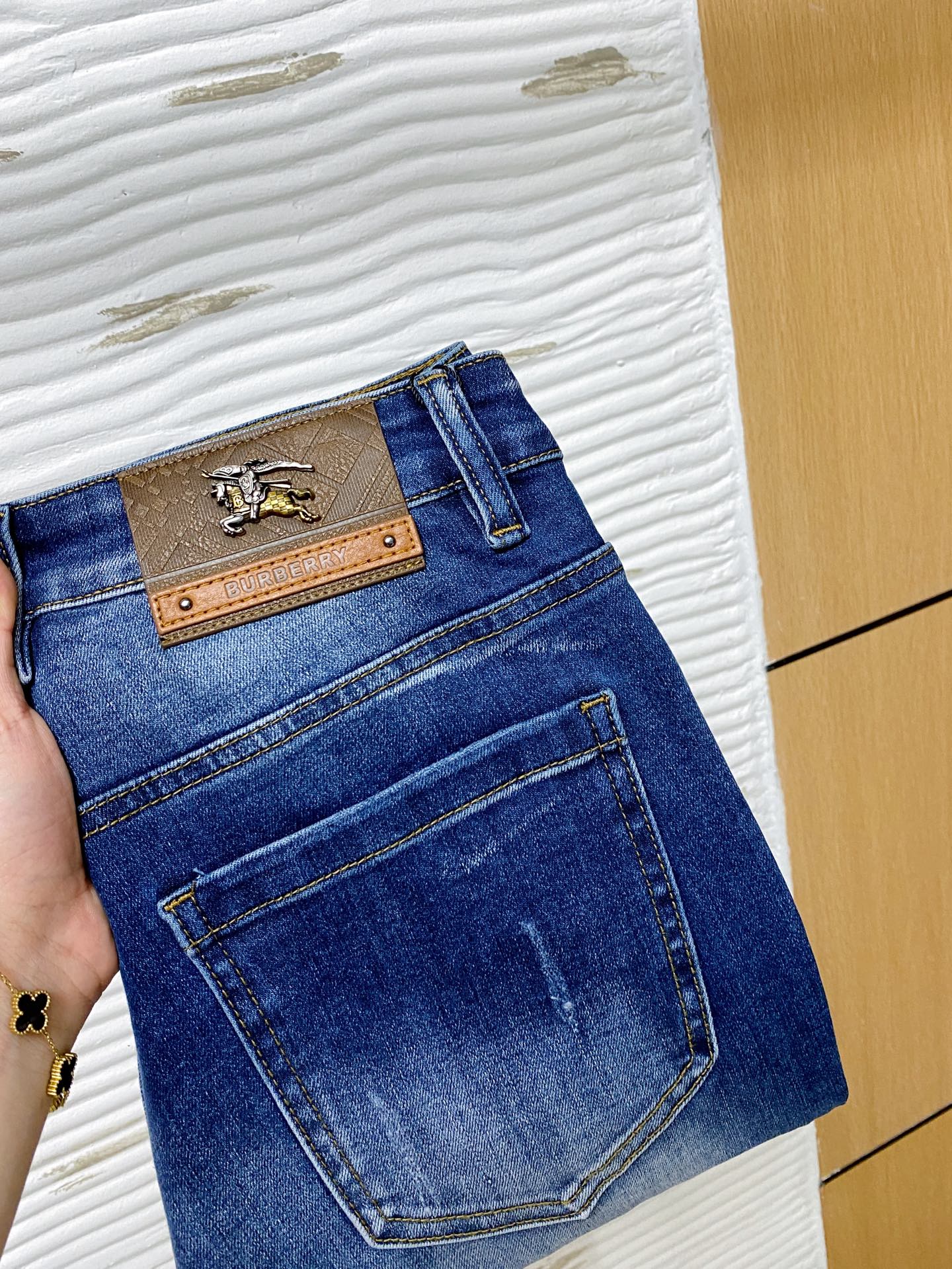 Burberry 25SS Denim Jeans: Slim Fit, Stretch Fabric, Sizes 29-38 10 i1746855329144 3778 0 8