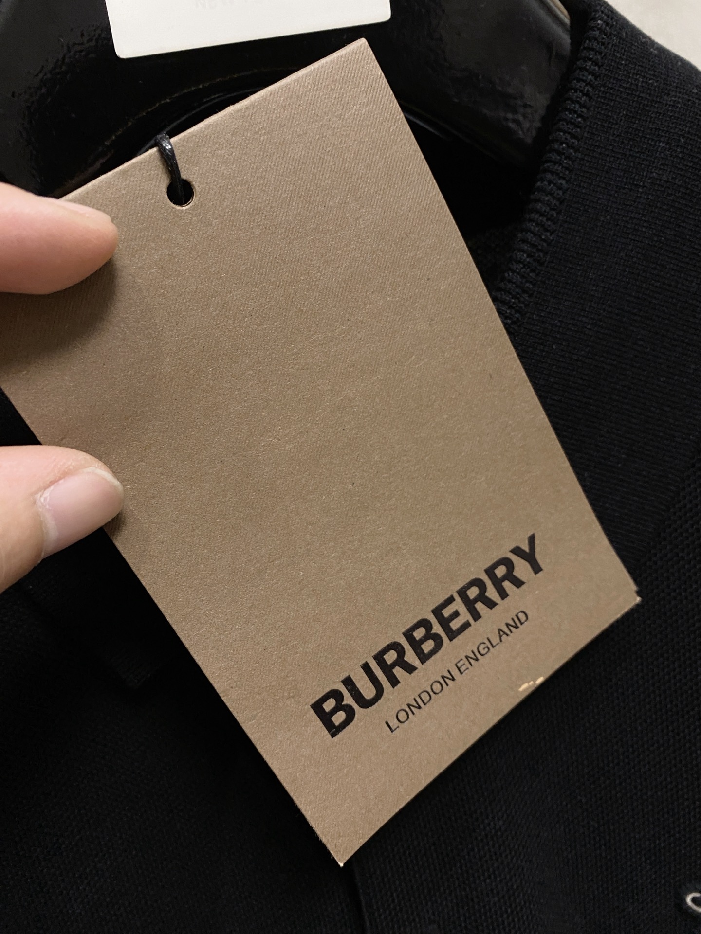  巴宝莉 2025ss夏季新款字母logo男士翻领Polo衫！经典商务男款，高端男装的天花板级别的商务男