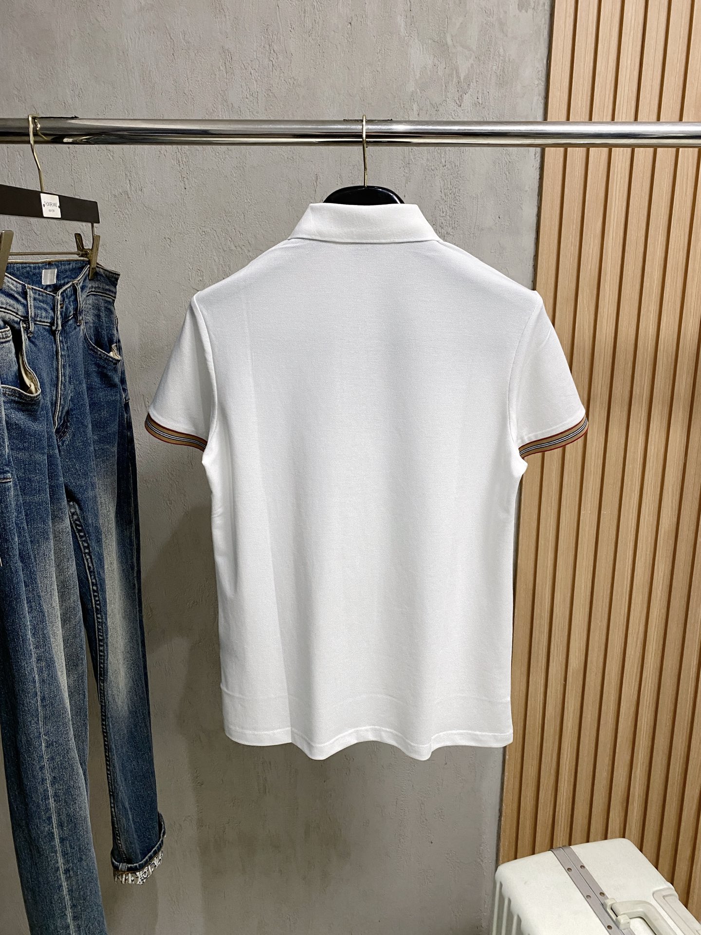  巴宝莉 2025ss夏季新款字母logo男士翻领Polo衫！经典商务男款，高端男装的天花板级别的商务男