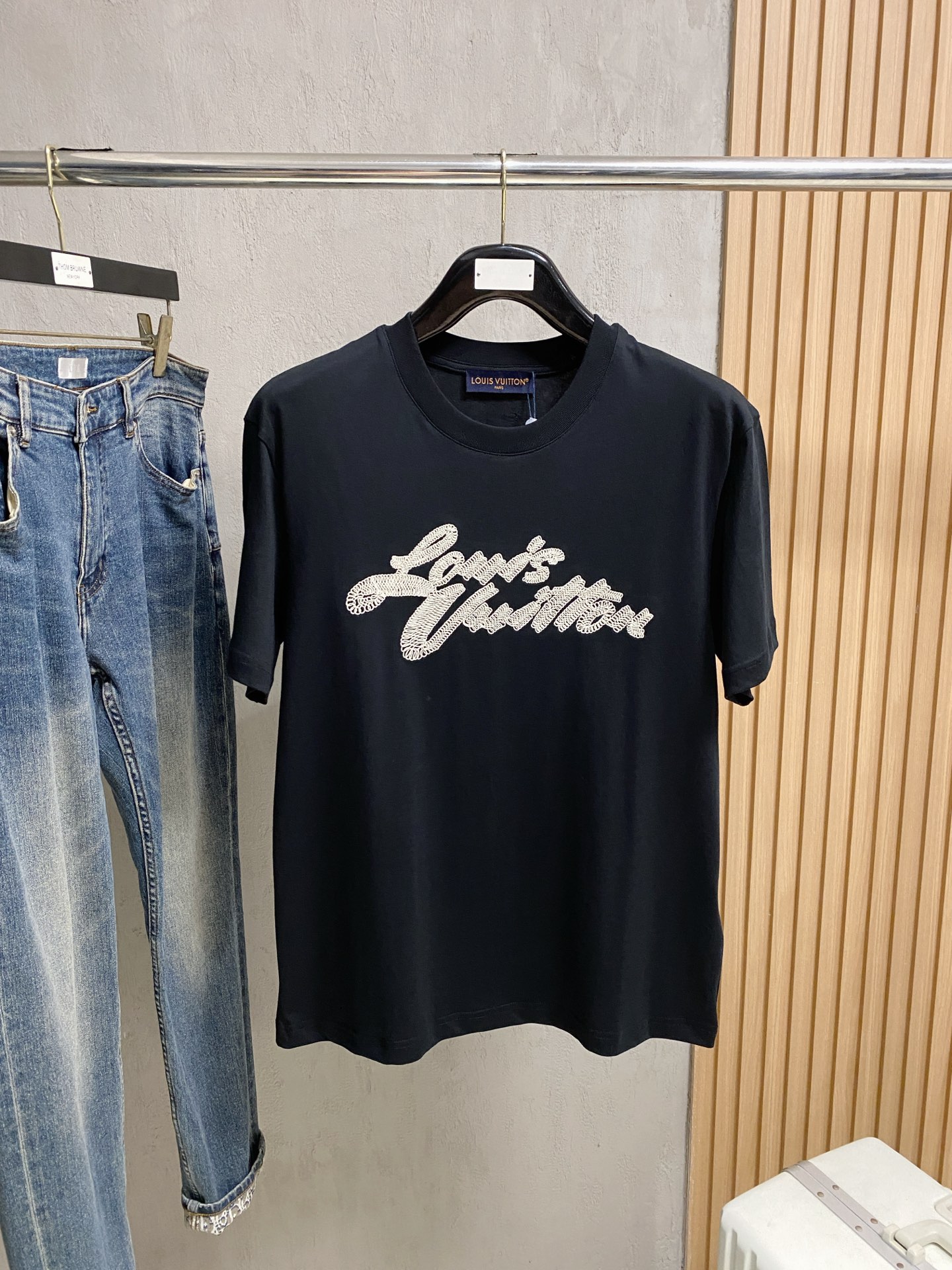 LV2025春夏新款男女同款👫短袖T恤，最新款全网独家首上！...