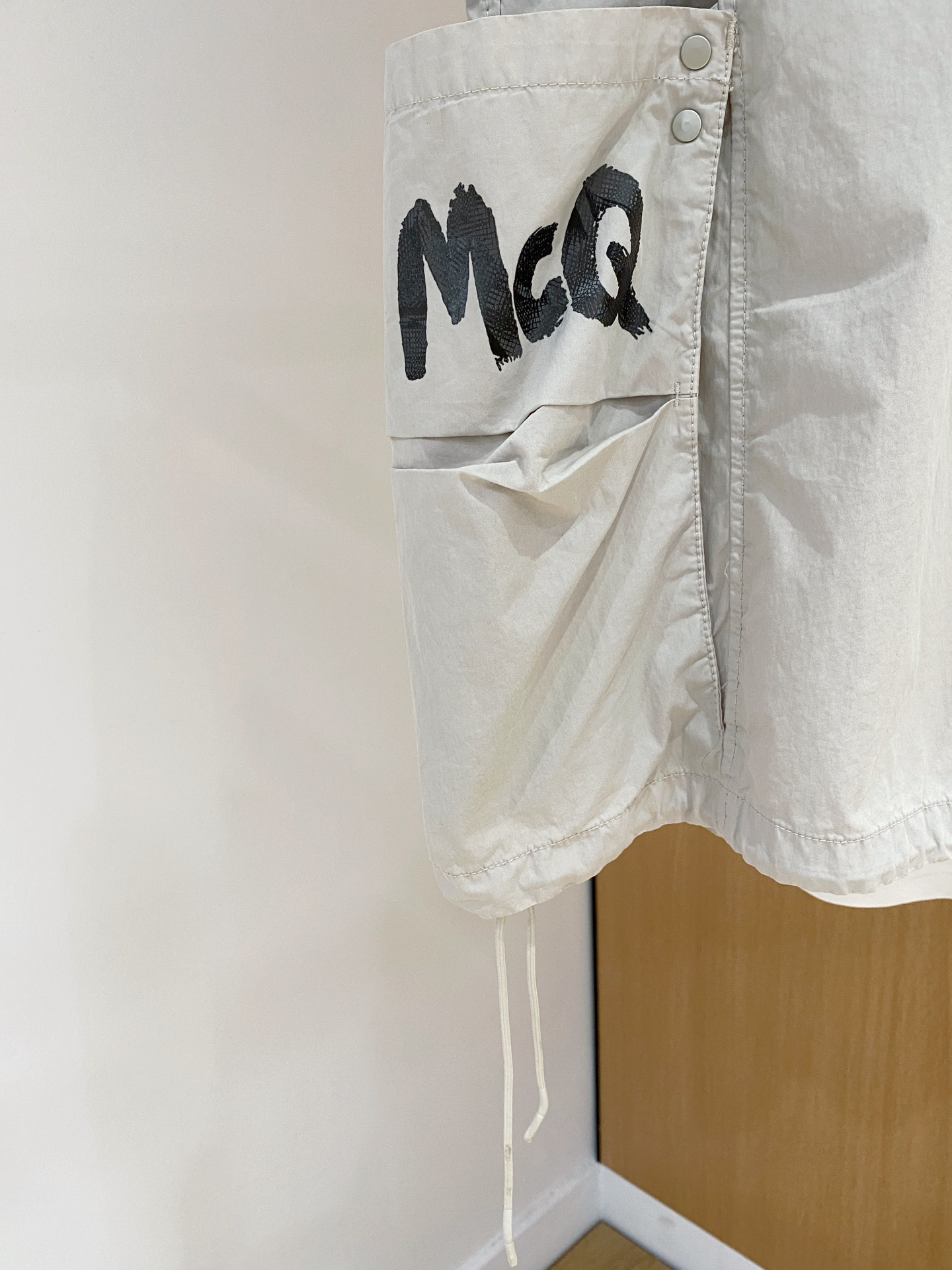 High-End Quality Men’s Recreational Shorts for Spring/Summer 2025: Customized Originals with Clear Detail. - 图片 7