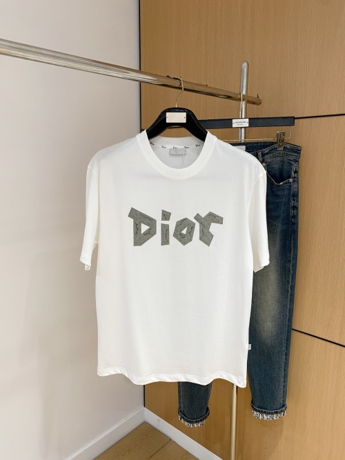 Dior 2025 Summer T-Shirt, Unique Art Series, Unisex, Pure Cotton Fabric 1 Dior 2025 Summer T-Shirt, Unique Art Series, Unisex, Pure Cotton Fabric