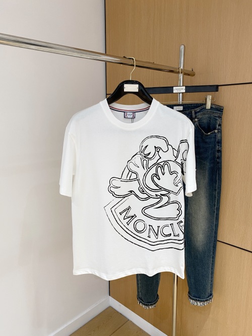 Moncler Men's Graphic Print Cotton T-Shirt - Stylish & Comfortable 1 Moncler Men's Graphic Print Cotton T-Shirt - Stylish & Comfortable