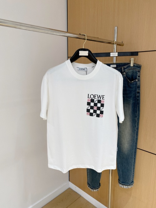 Loewe 2025 Summer New Short-Sleeved T-Shirt, Unisex Style 1 Loewe 2025 Summer New Short-Sleeved T-Shirt, Unisex Style