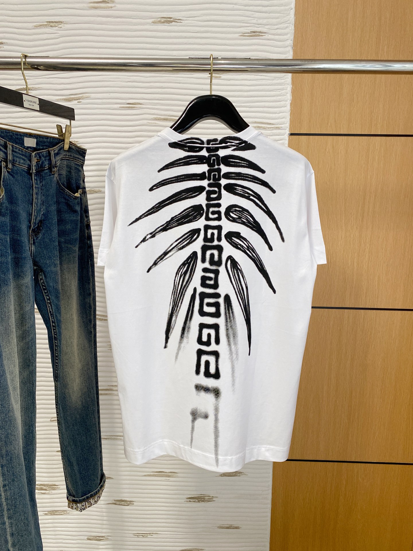 P纪梵希25ss【新品】💐纸盒包装！圆领短袖T恤11对版面料毛圈高克重百分百纯棉 提前做过预缩水1×1双