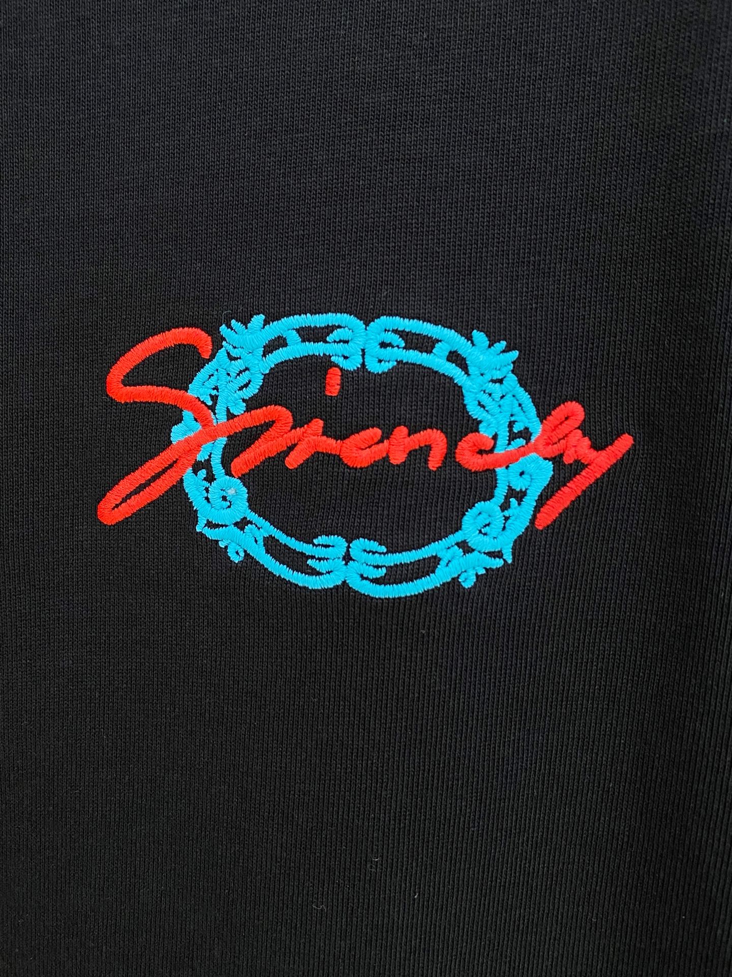 Givenchy Cotton Short Sleeve T-Shirt & Shorts Set - Heavyweight Embroidery 5 i1748358308485 9890 0 3