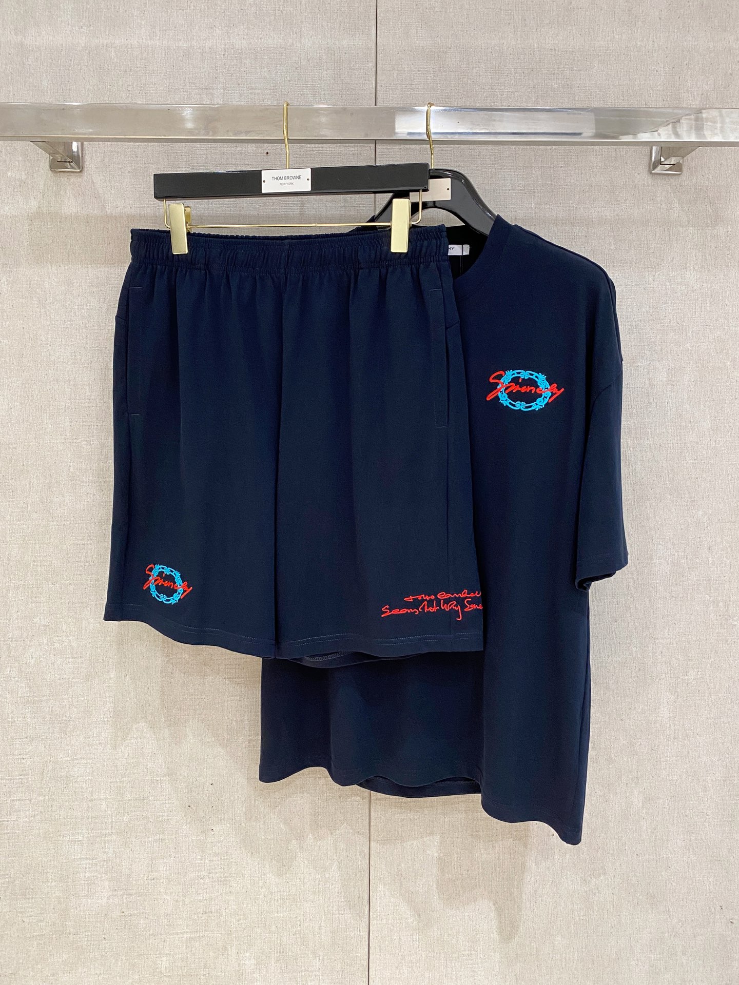 Givenchy Heavyweight Embroidered Cotton Tee & Shorts Set - Unisex Style 6 i1748358394860 8160 0 4
