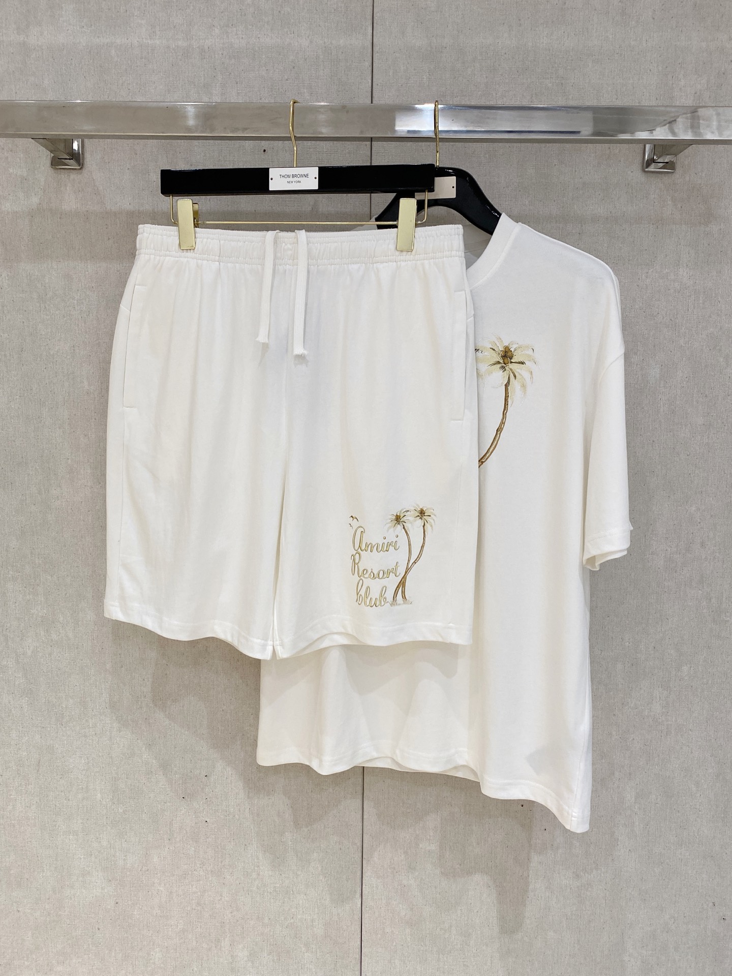 “Heavy-Pound T-Shirts Suit with Stereo Printing, Gender Equality, and Multiple Sizes and Colors” - 图片 5