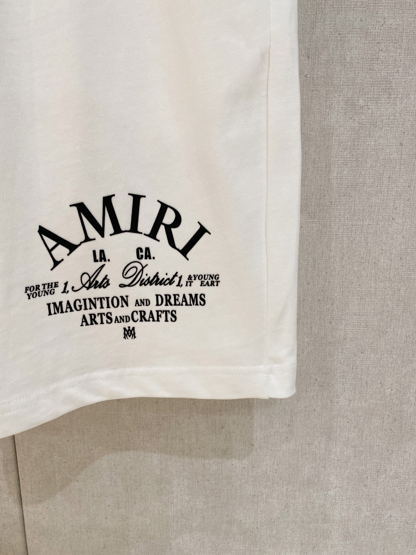 “88825SS Amiri Amir Heavy-Pound T-Shirts Suit with Stereo Printing in Black and White – Size Guide Included” - 图片 7