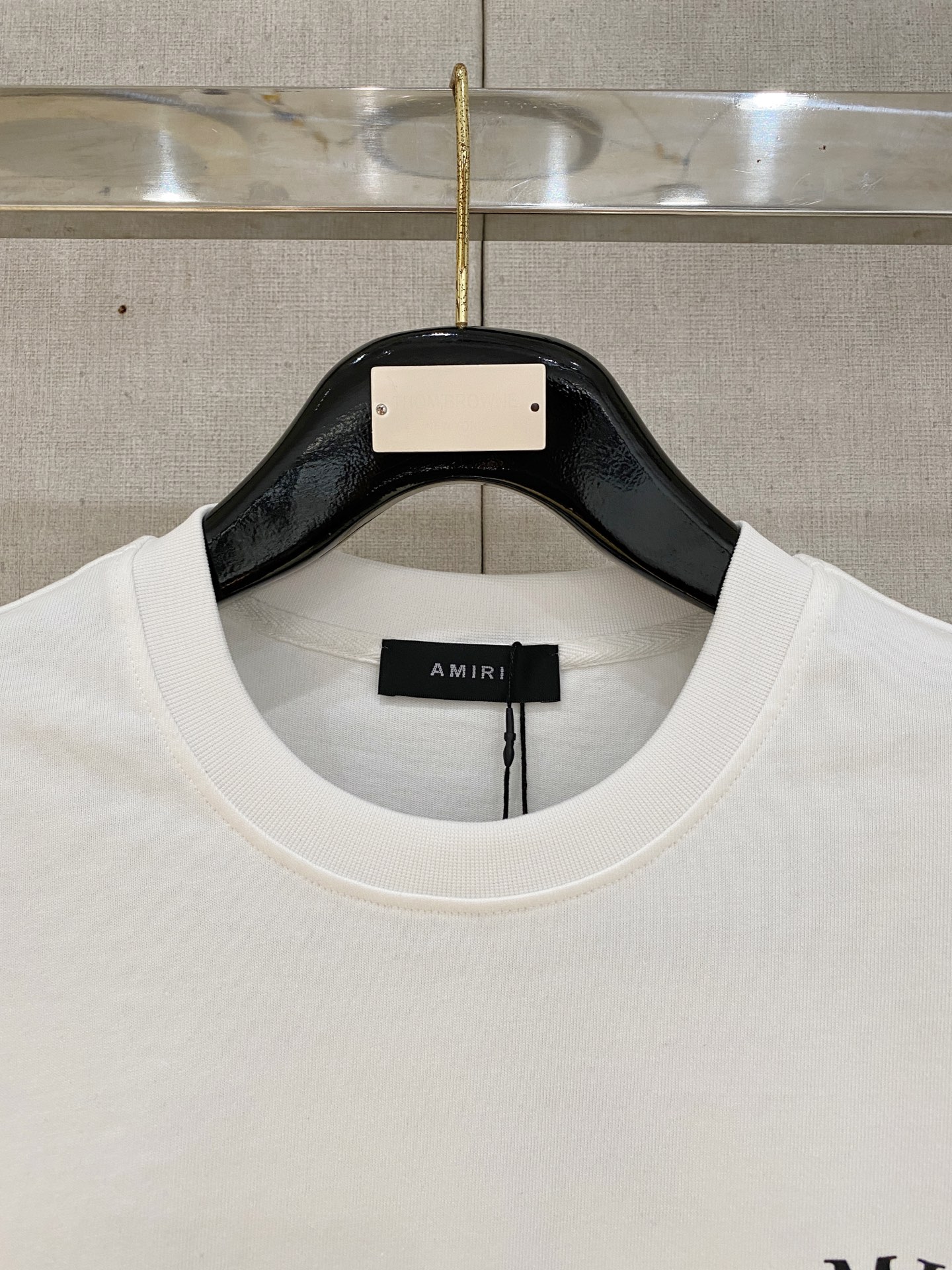 “88825SS Amiri Amir Heavy-Pound T-Shirts Suit with Stereo Printing in Black and White – Size Guide Included” - 图片 2
