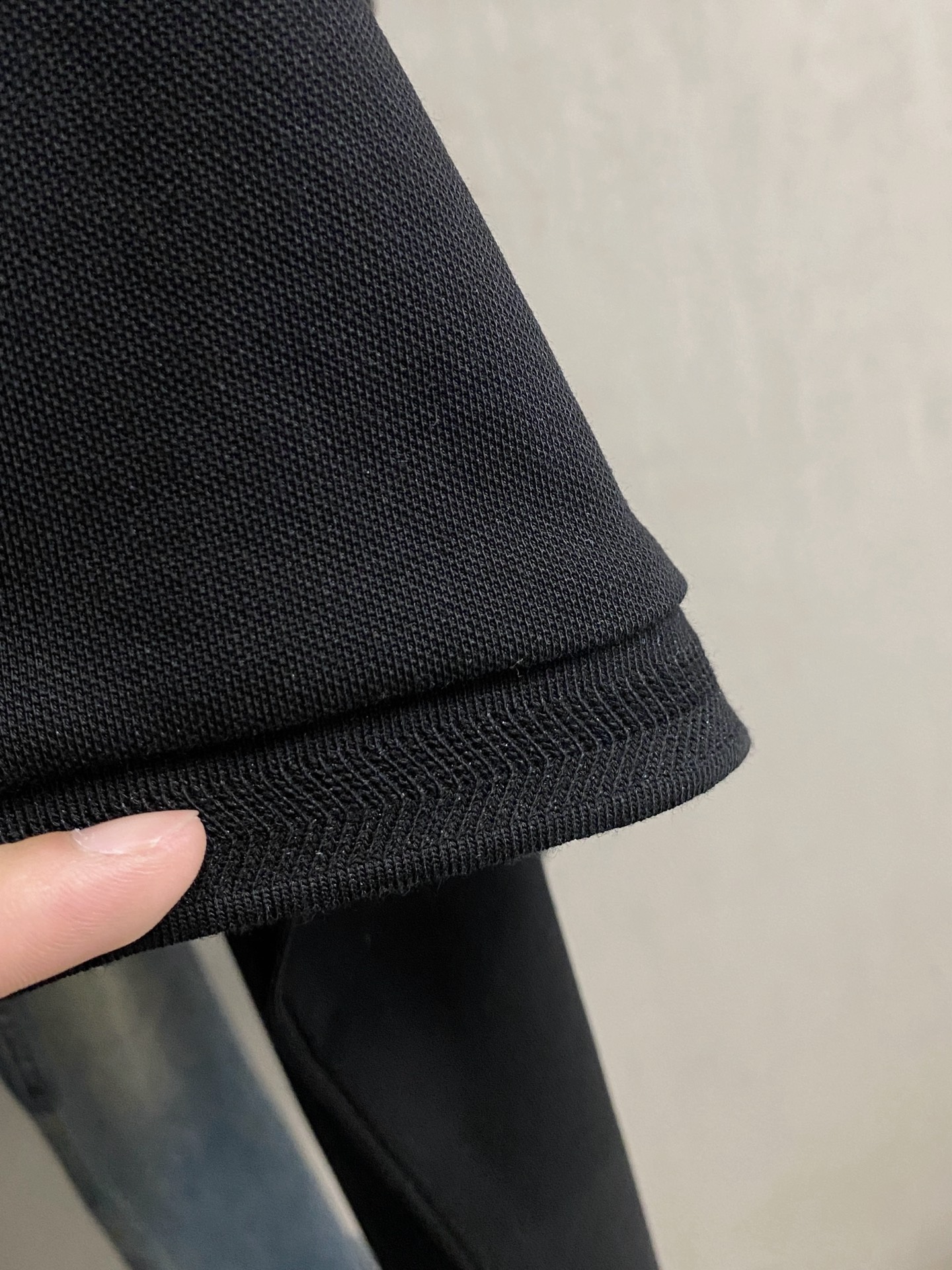 P巴宝莉25SS新款春夏短袖翻领T恤Polo，最高版本客供定制高端朱地面料简单时尚款，拼色螺纹超级好看！