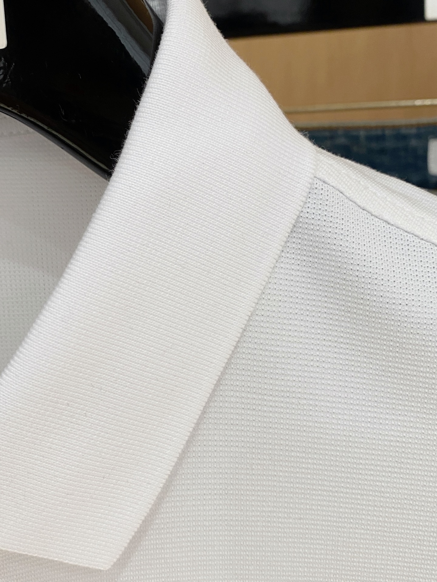 P巴宝莉25SS新款春夏短袖翻领T恤Polo，最高版本客供定制高端朱地面料简单时尚款，拼色螺纹超级好看！