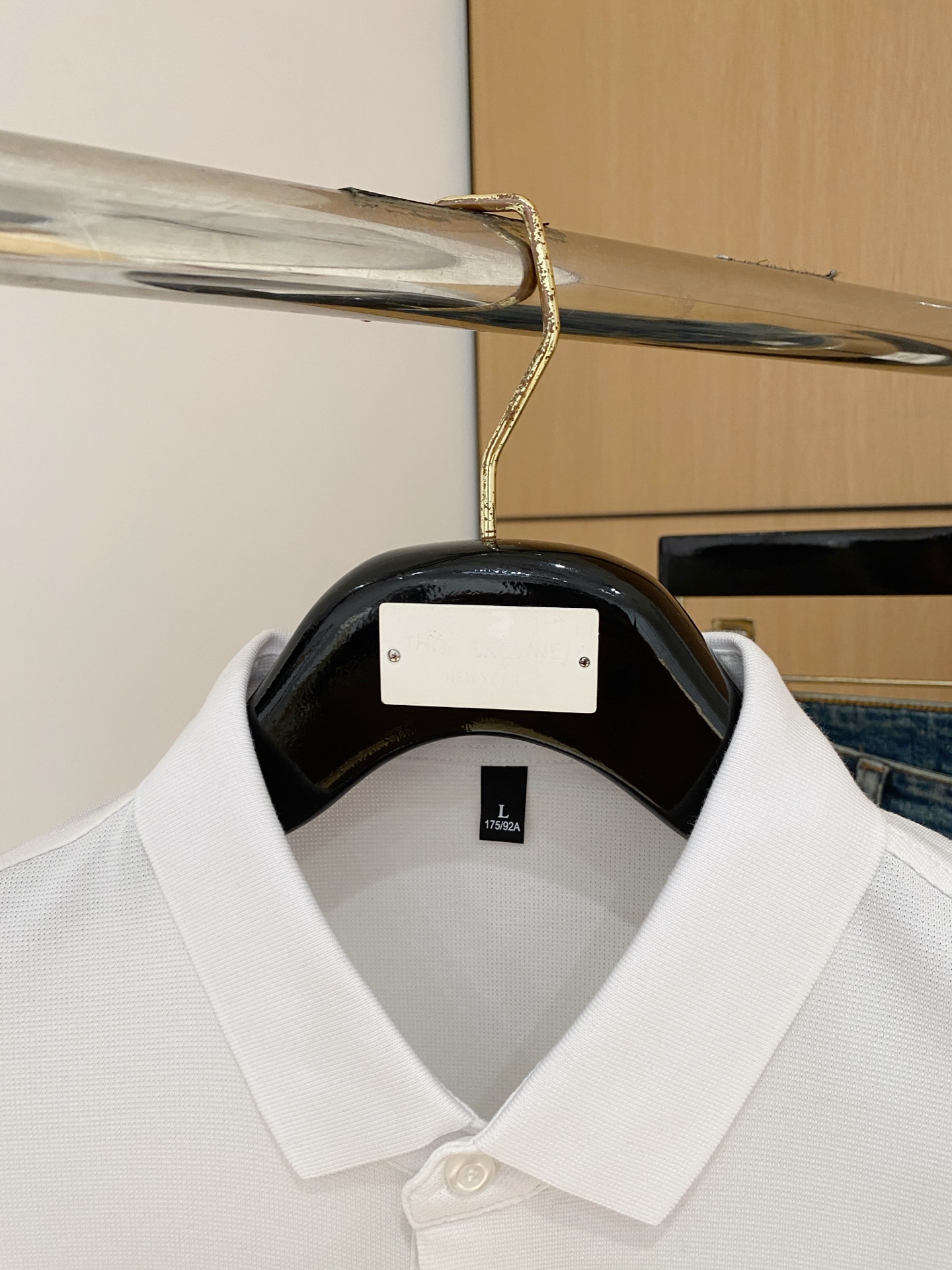 P巴宝莉25SS新款春夏短袖翻领T恤Polo，最高版本客供定制高端朱地面料简单时尚款，拼色螺纹超级好看！