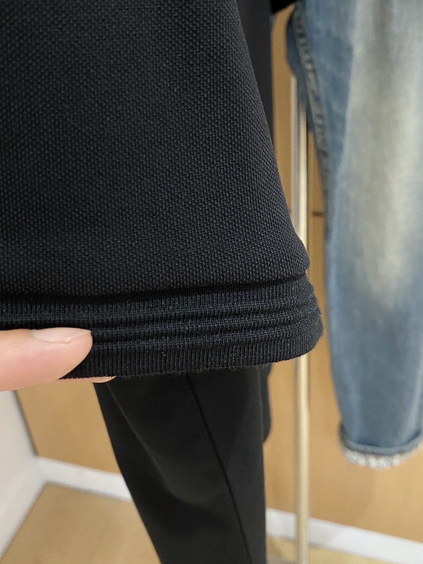 PLV 25SS新款春夏短袖翻领T恤Polo，最高版本客供定制高端朱地面料简单时尚款，拼色螺纹超级好看！