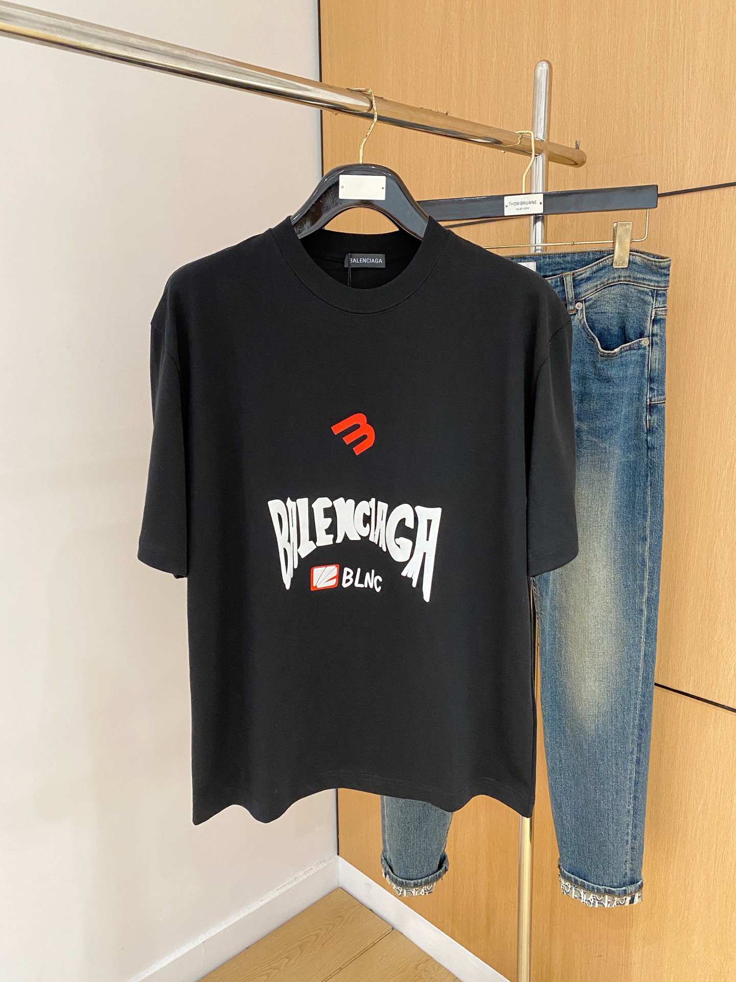 ss巴黎世家纯棉最新面料经典标识图案logo时尚简约潮流短袖，最顶级的品质专柜原单短袖，顶级制作工艺进口