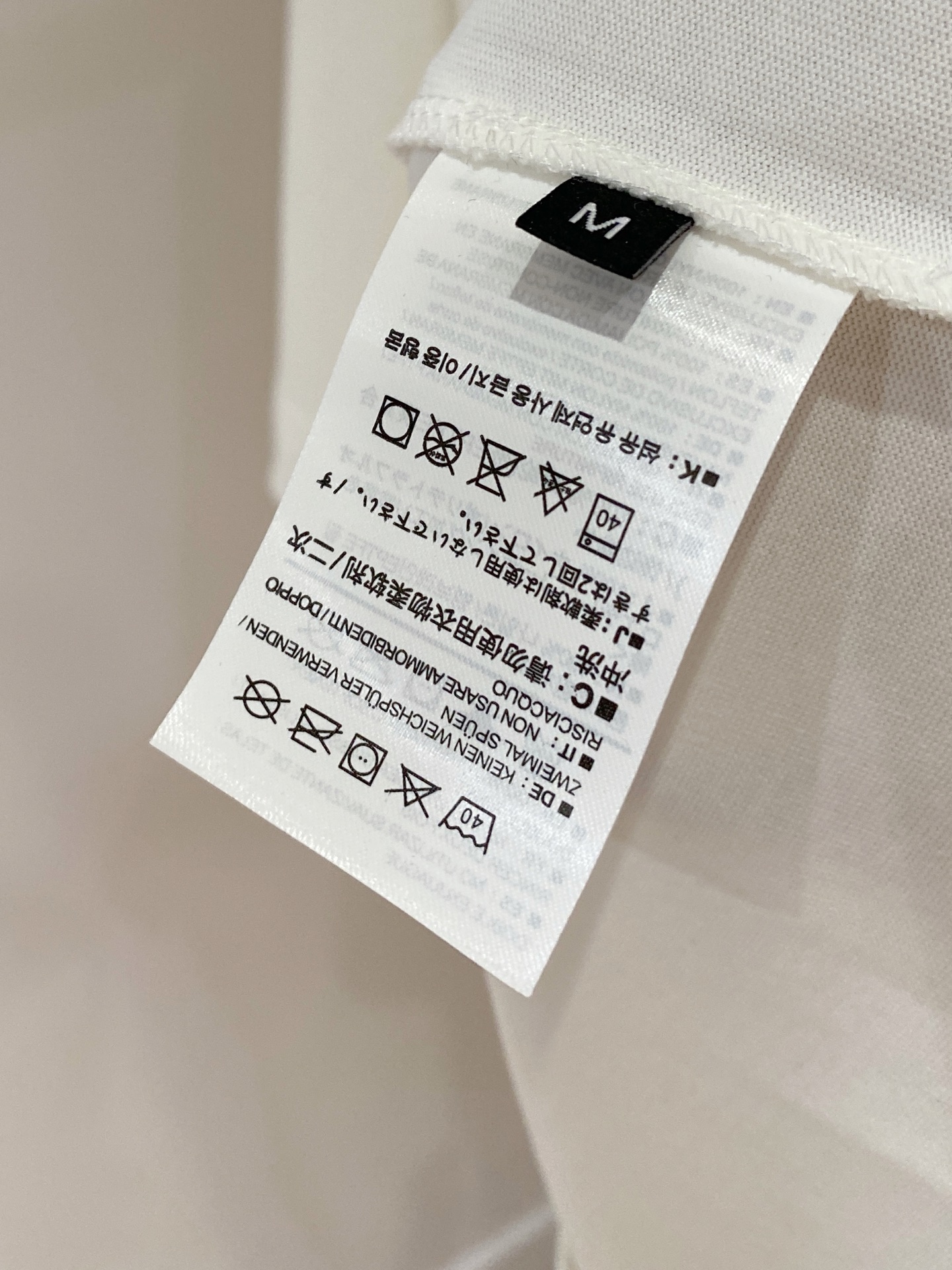 ss始祖鸟纯棉最新面料经典标识图案logo时尚简约潮流短袖，最顶级的品质专柜原单短袖，顶级制作工艺进口面