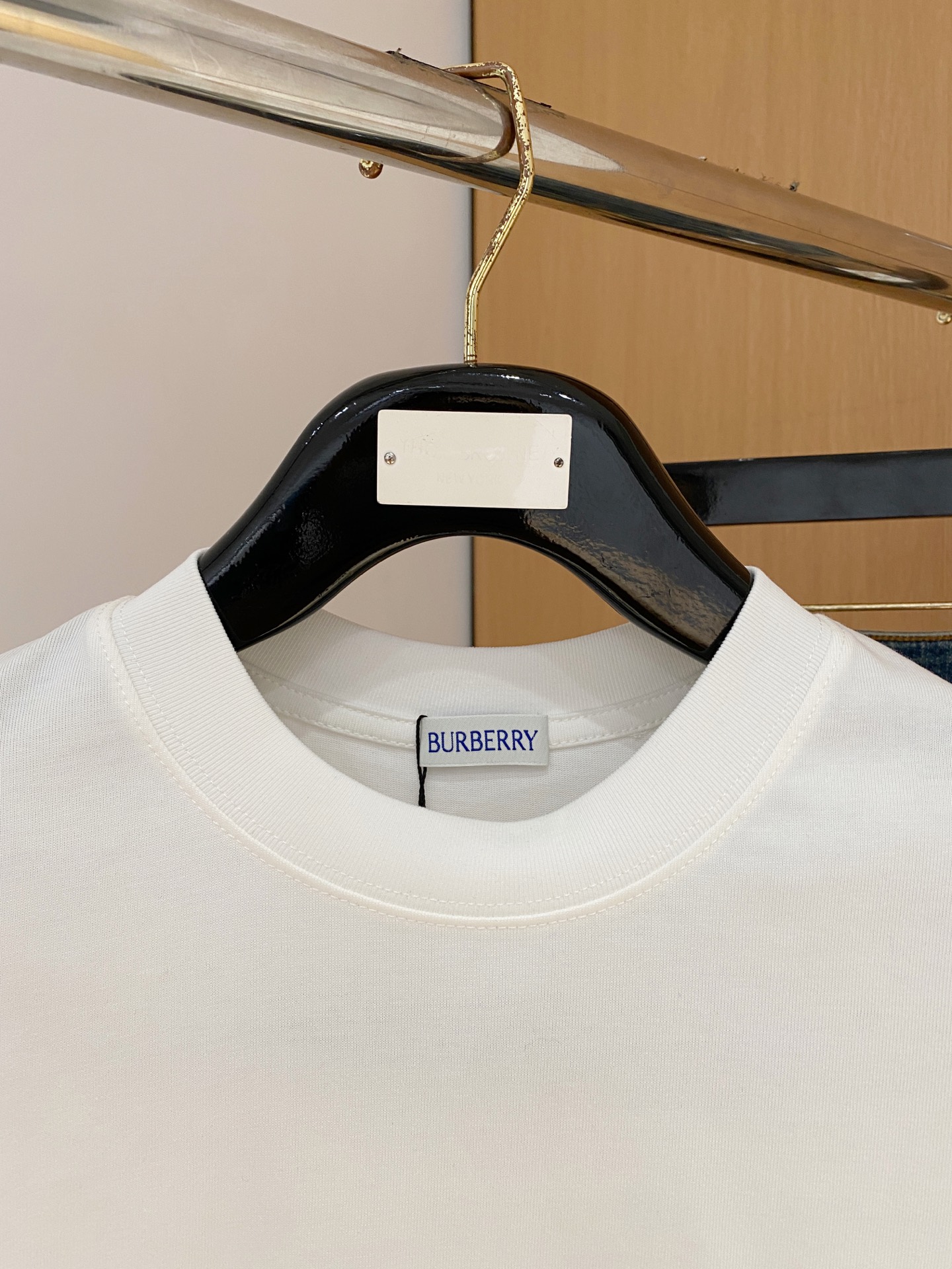 ss巴宝莉纯棉最新面料经典标识图案logo时尚简约潮流短袖，最顶级的品质专柜原单短袖，顶级制作工艺进口面