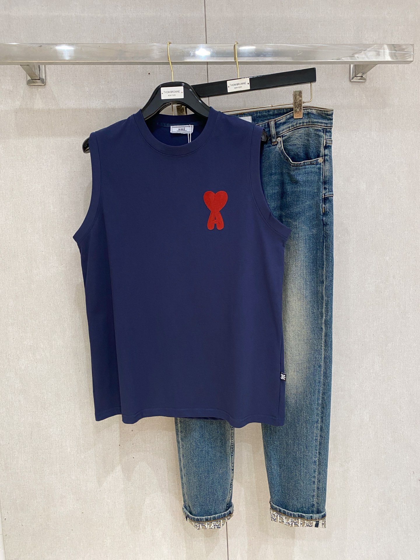 PAMi 25ss新款背心 领口和袖口增强螺纹不易变形🫠 领口包条螺纹、领脚标识logo侧麦！面料经洗水