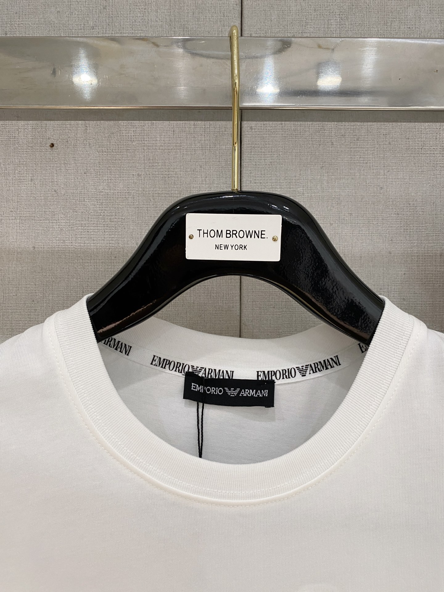 P阿玛尼25ss新款背心 领口和袖口增强螺纹不易变形🫠 领口包条螺纹、领脚标识logo侧麦！面料经洗水处