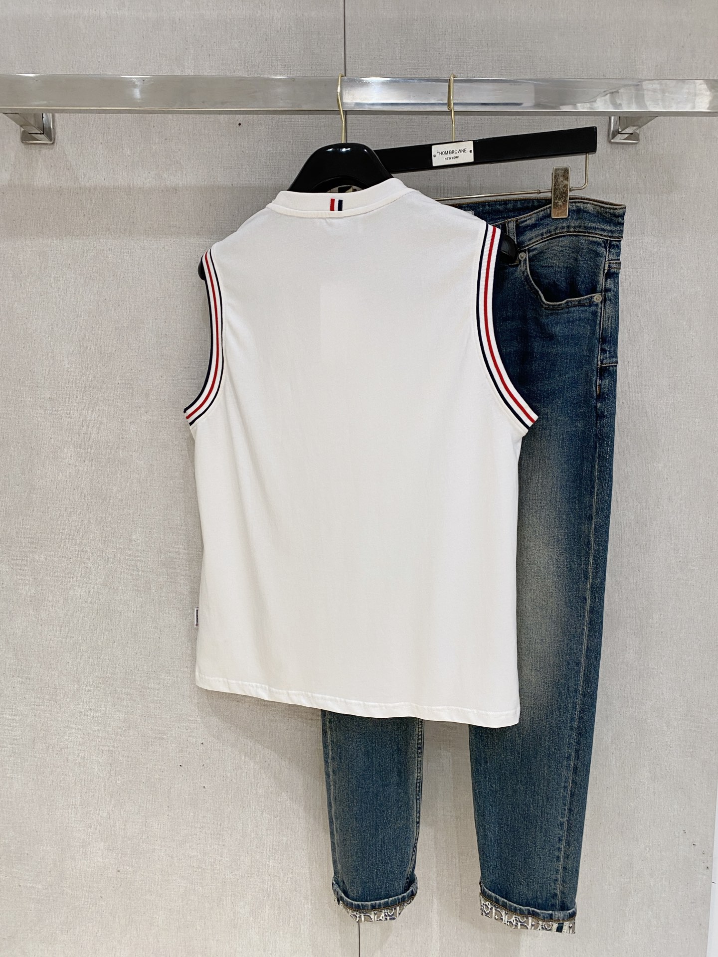 PTB 25ss新款背心 领口和袖口增强螺纹不易变形🫠 领口包条螺纹、领脚标识logo侧麦！面料经洗水处