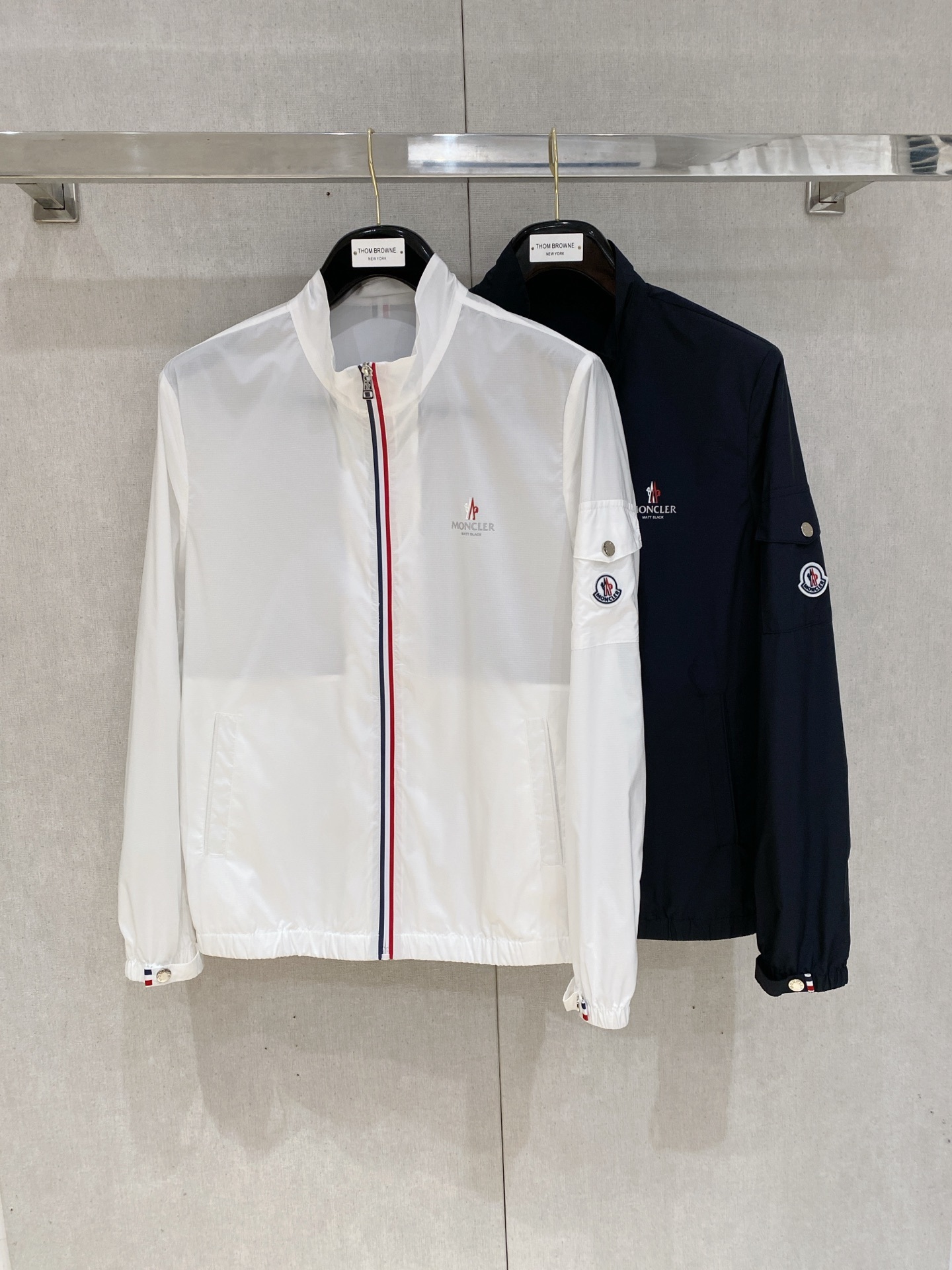 蒙口 2025春夏新款男士防晒服轻薄外套,独特订制防晒科技面料,结合凉感涂层体感清凉不闷热,出汗后速