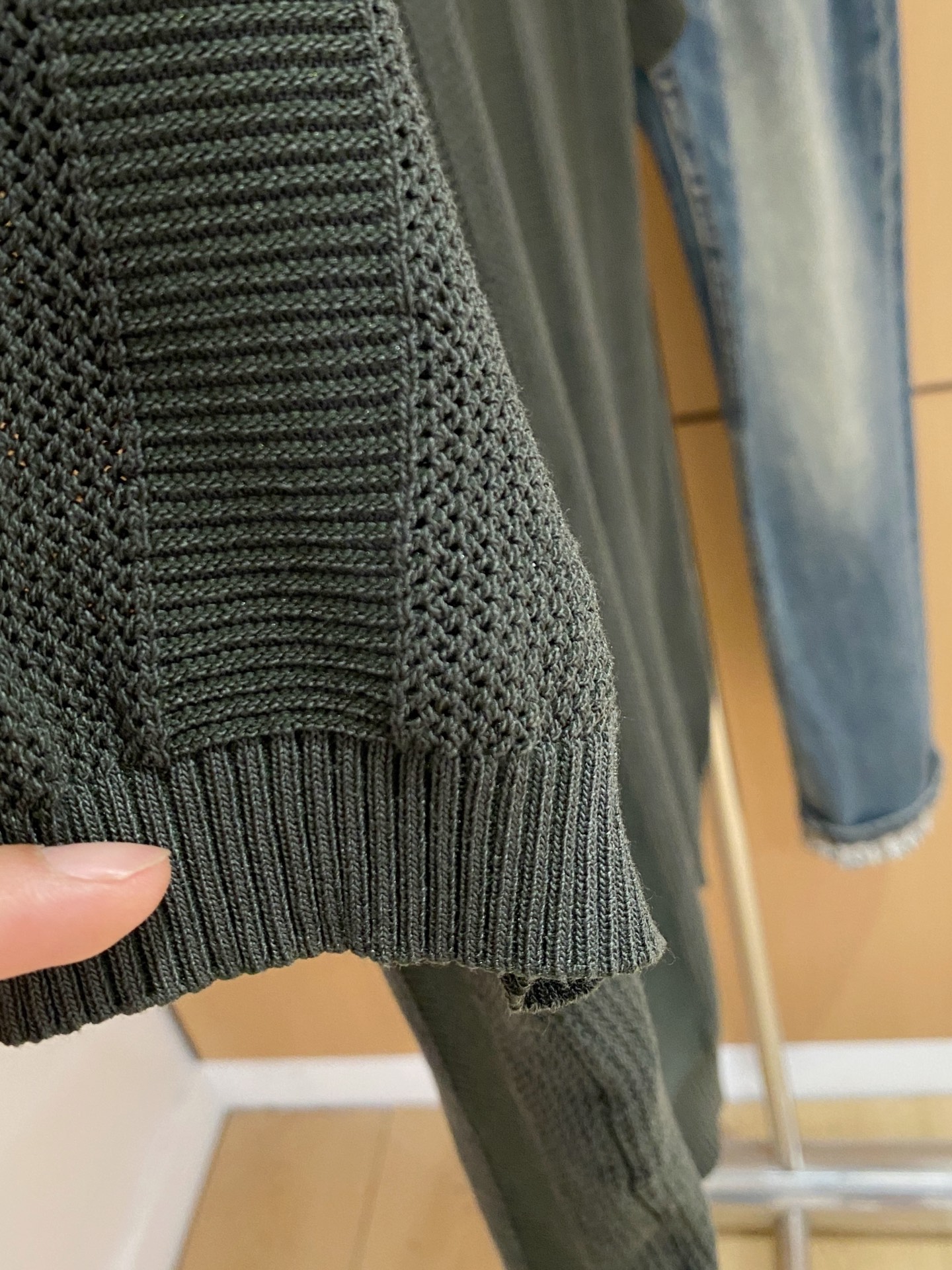 P巴宝莉25SS新款春夏短袖翻领T恤Polo，最高版本客供定制高端针织🧶面料简单时尚款，经典logo简单