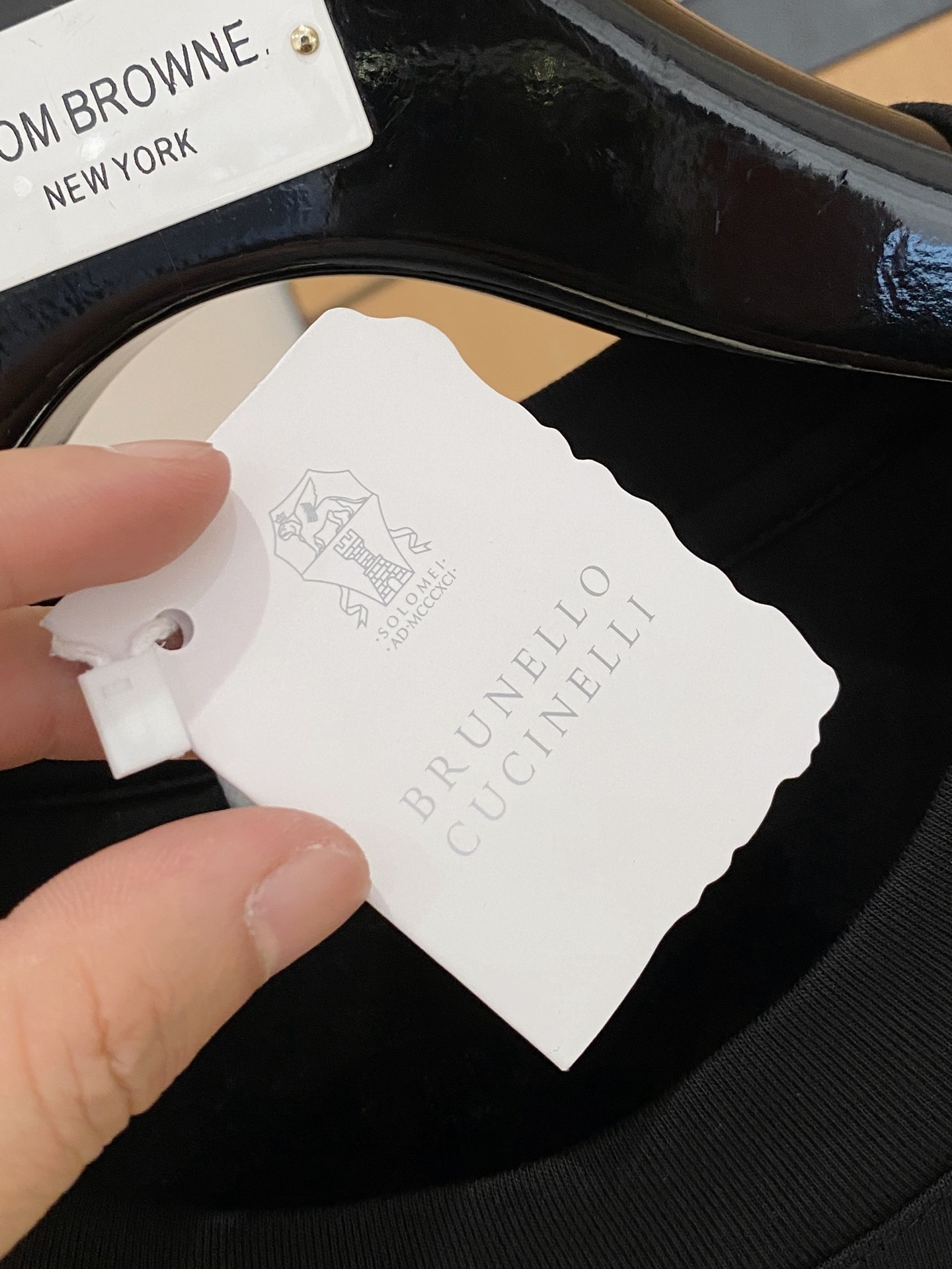 P布鲁提🔥🔥高端定制 2025春夏新款首发专柜最新款短袖短裤休闲套装 高端订制 设计前卫时尚！品牌log