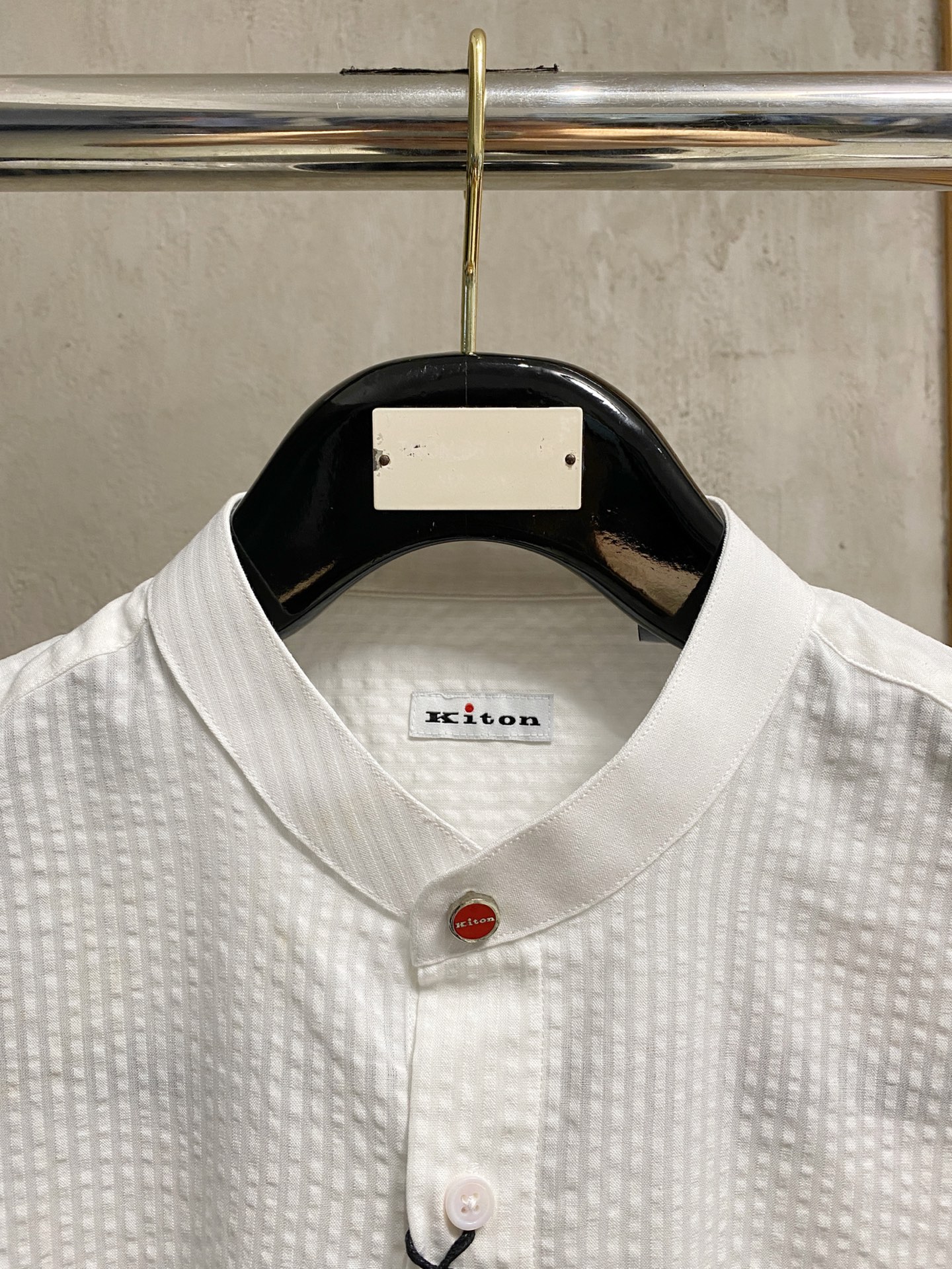 强势上新，新款不断！！！新款衬衫，高级面料高级做工，顶级品质！！！S一XXLS穿125左右m穿140左右