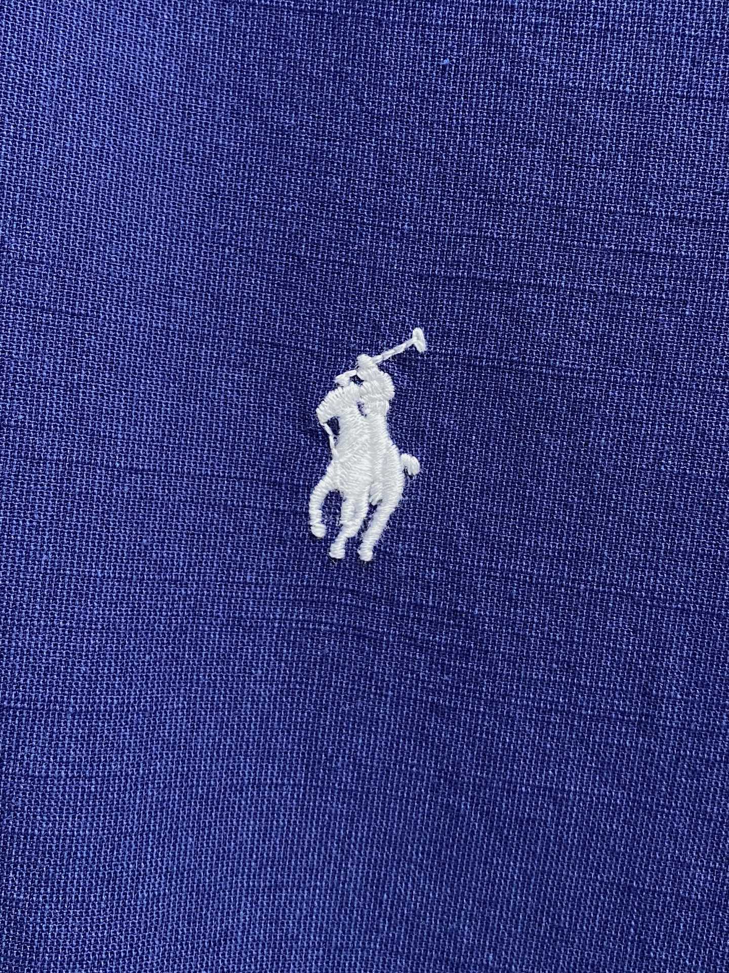 强势上新，新款不断！！！新款衬衫，高级面料高级做工，顶级品质！！！S一XXLS穿125左右m穿140左右