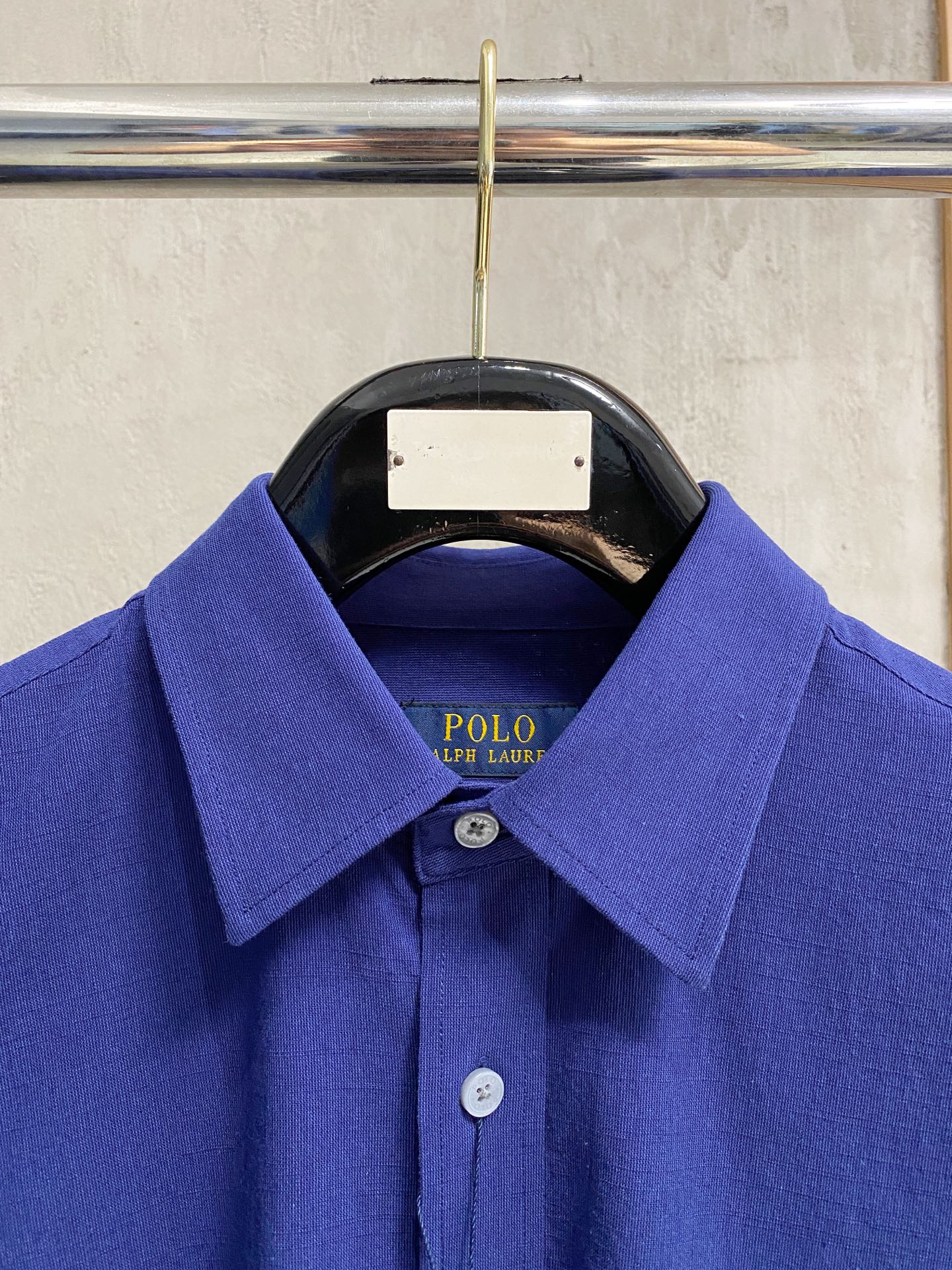 强势上新，新款不断！！！新款衬衫，高级面料高级做工，顶级品质！！！S一XXLS穿125左右m穿140左右