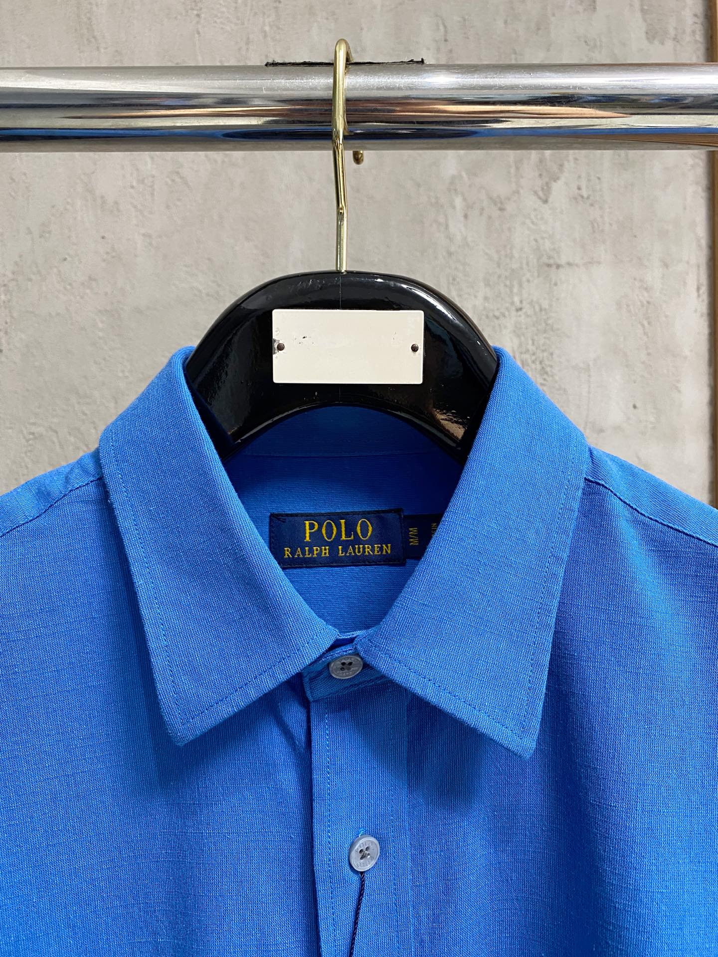 强势上新，新款不断！！！新款衬衫，高级面料高级做工，顶级品质！！！S一XXLS穿125左右m穿140左右