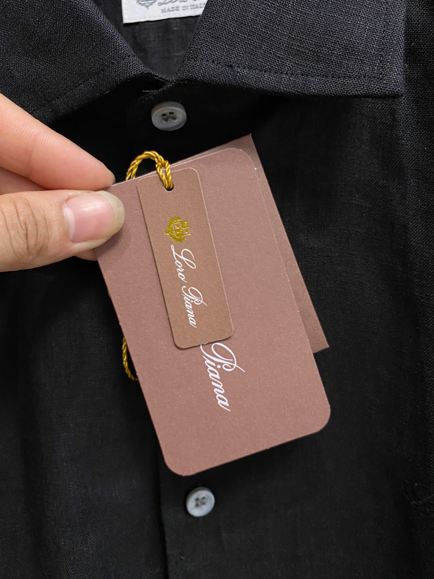 长袖P，lP🆕轻盈雅致，长袖亚麻衬衫——25年春夏日里的温柔守候短袖衬衫，臻品定制系列的材质、精湛的工艺