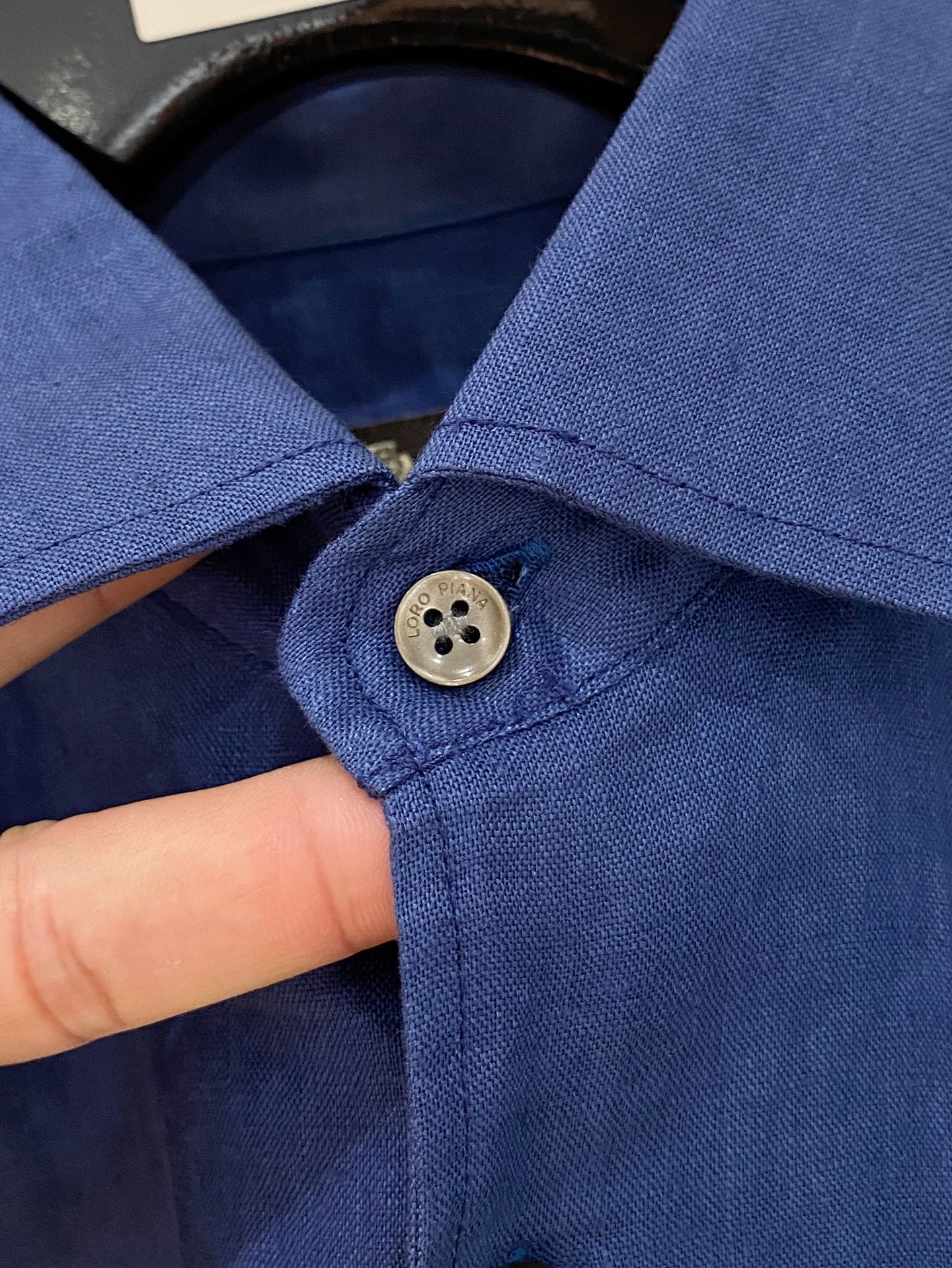 长袖P，lP🆕轻盈雅致，长袖亚麻衬衫——25年春夏日里的温柔守候短袖衬衫，臻品定制系列的材质、精湛的工艺