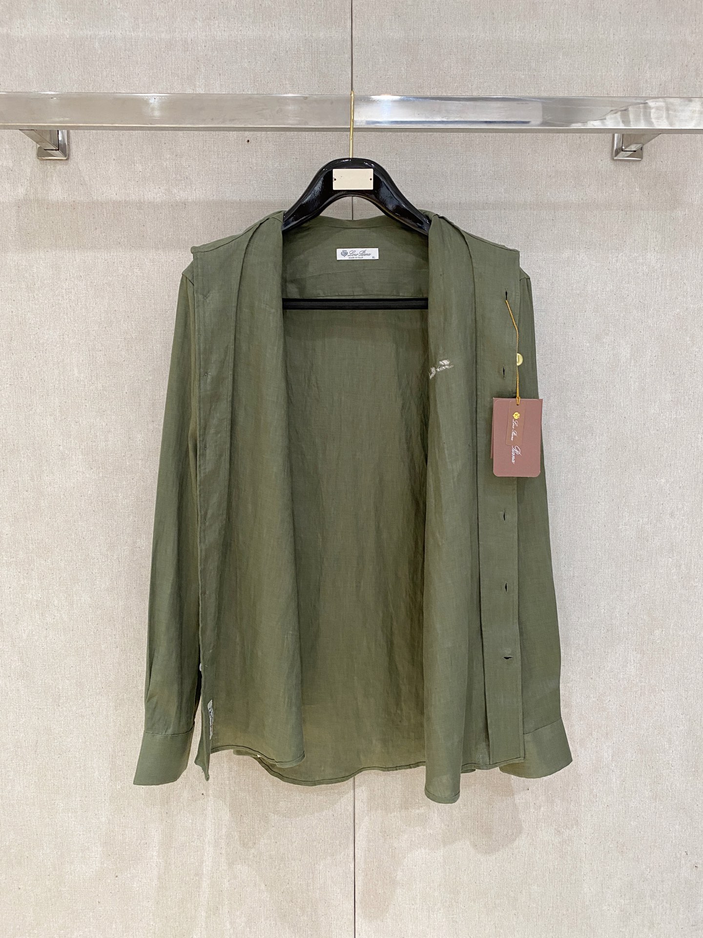 长袖P，lP🆕轻盈雅致，长袖亚麻衬衫——25年春夏日里的温柔守候短袖衬衫，臻品定制系列的材质、精湛的工艺