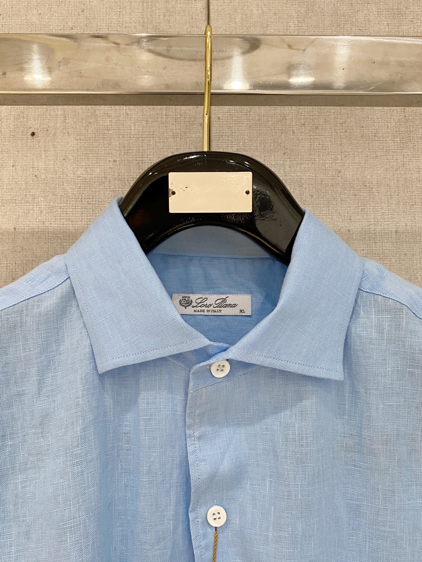 长袖P，lP🆕轻盈雅致，长袖亚麻衬衫——25年春夏日里的温柔守候短袖衬衫，臻品定制系列的材质、精湛的工艺