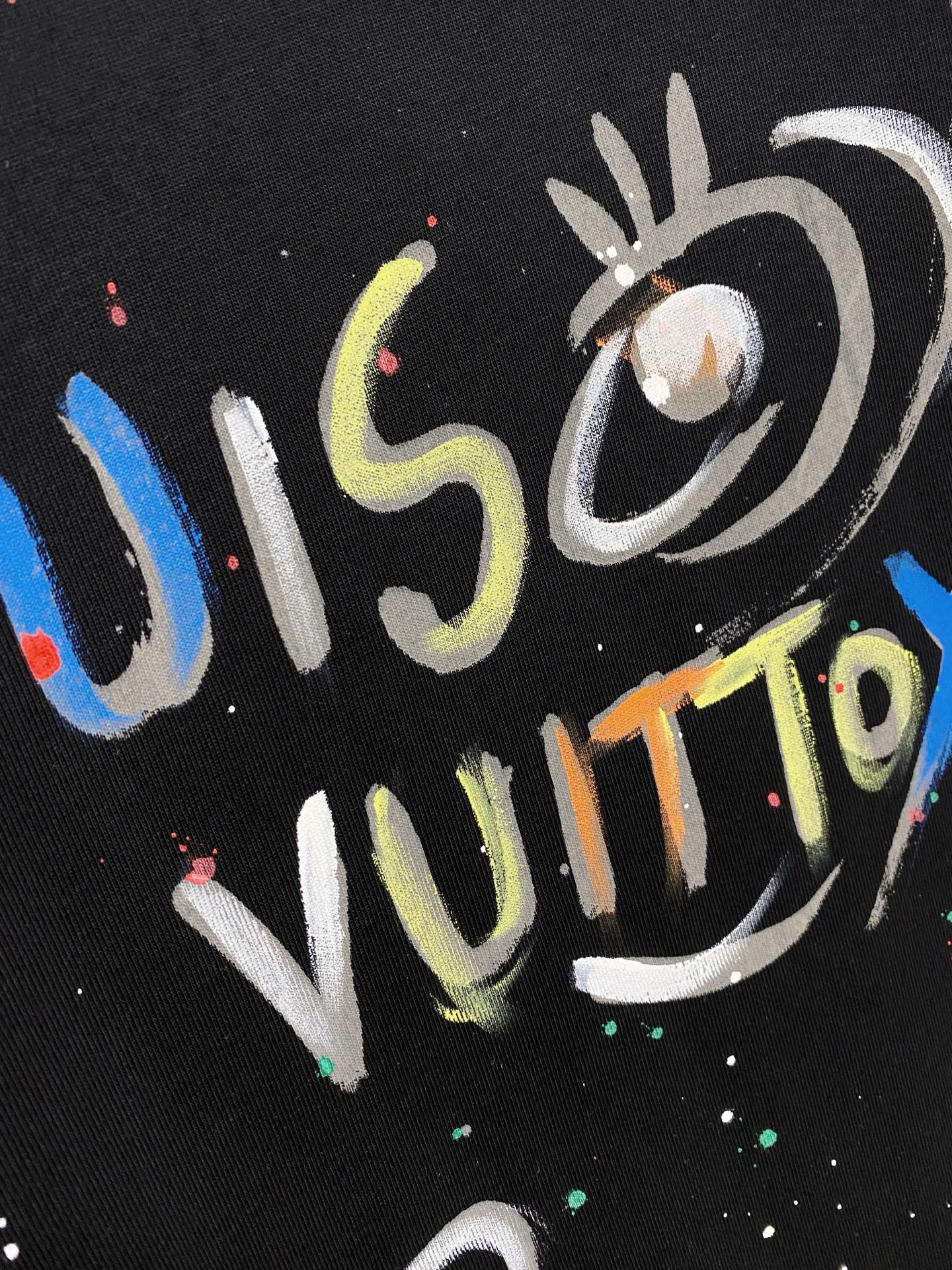 Louis Vuitton Summer T-Shirt: Unique Artistic Design, Comfortable Cotton Blend 6 i1750340619998 3996 0 2