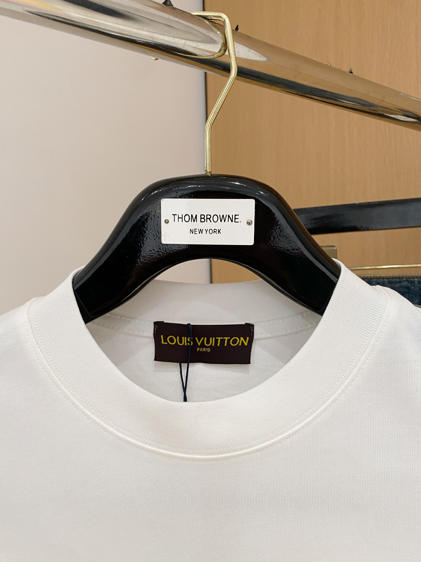 Louis Vuitton Summer T-Shirt - Unique Art Series, Comfortable Cotton Blend 3 i1750343841642 6602 0 1