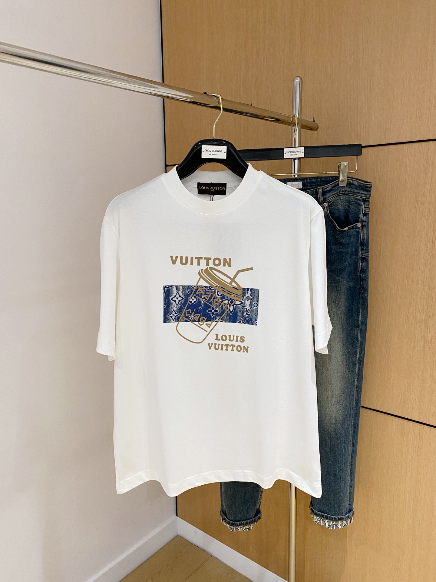 Louis Vuitton Summer T-Shirt - Unique Art Series, Comfortable Cotton Blend 2 i1750343883728 6585 0 0