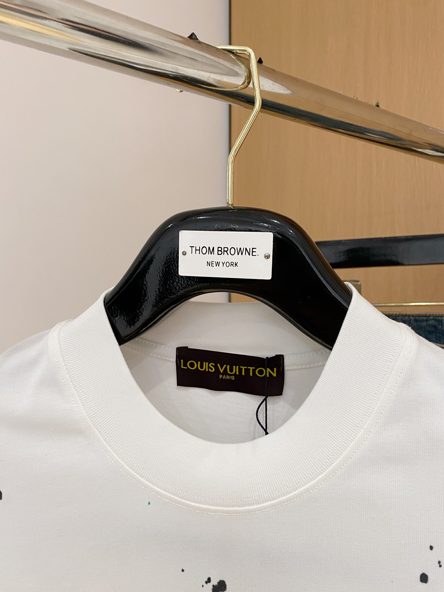 Louis Vuitton Summer T-Shirt - Unique Art Design, Comfortable Cotton Blend 3 i1750343918369 609 0 1