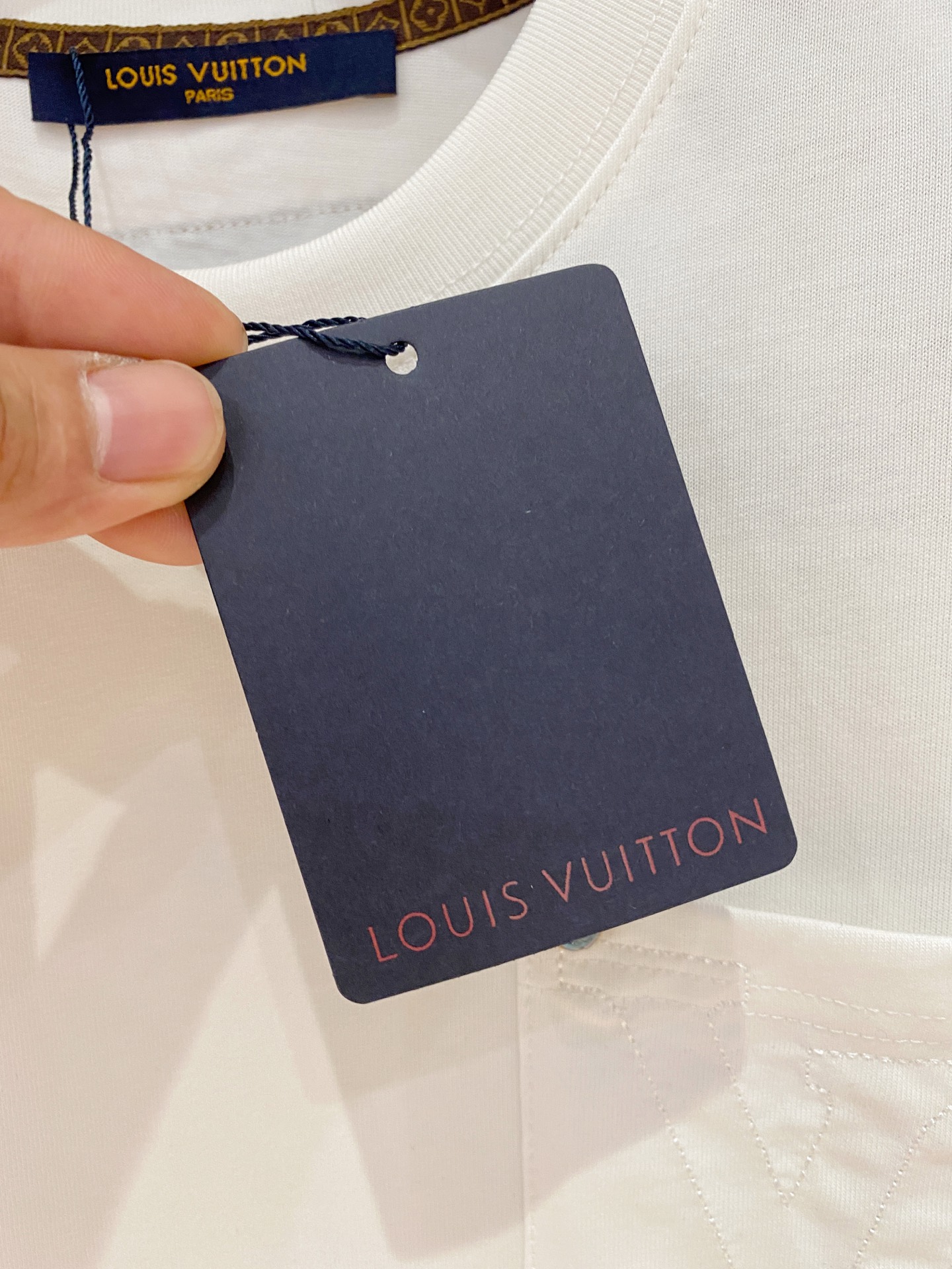 Louis Vuitton Summer T-Shirt - Unique Artistic Design, Comfortable Cotton 4 i1750348686578 7230 0 4